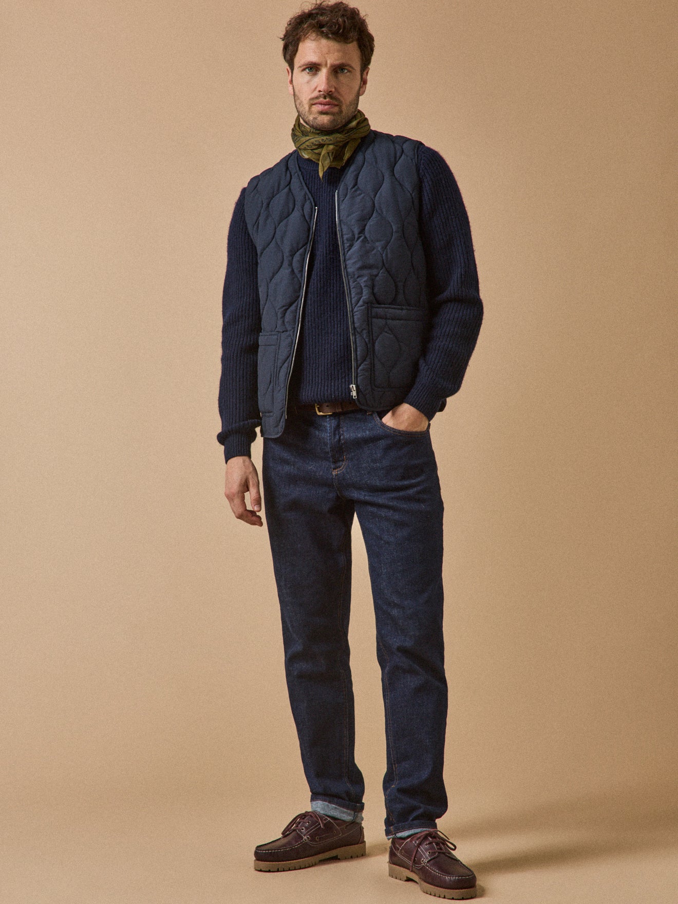 Blouson zippé matelassé sans manches homme