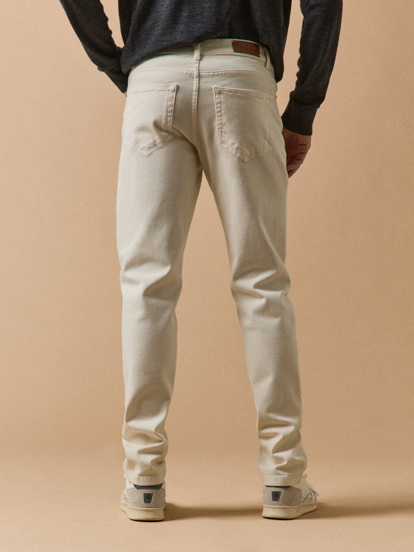 Herren-Jeans, regular, in Ecru aus Bio-Baumwolle