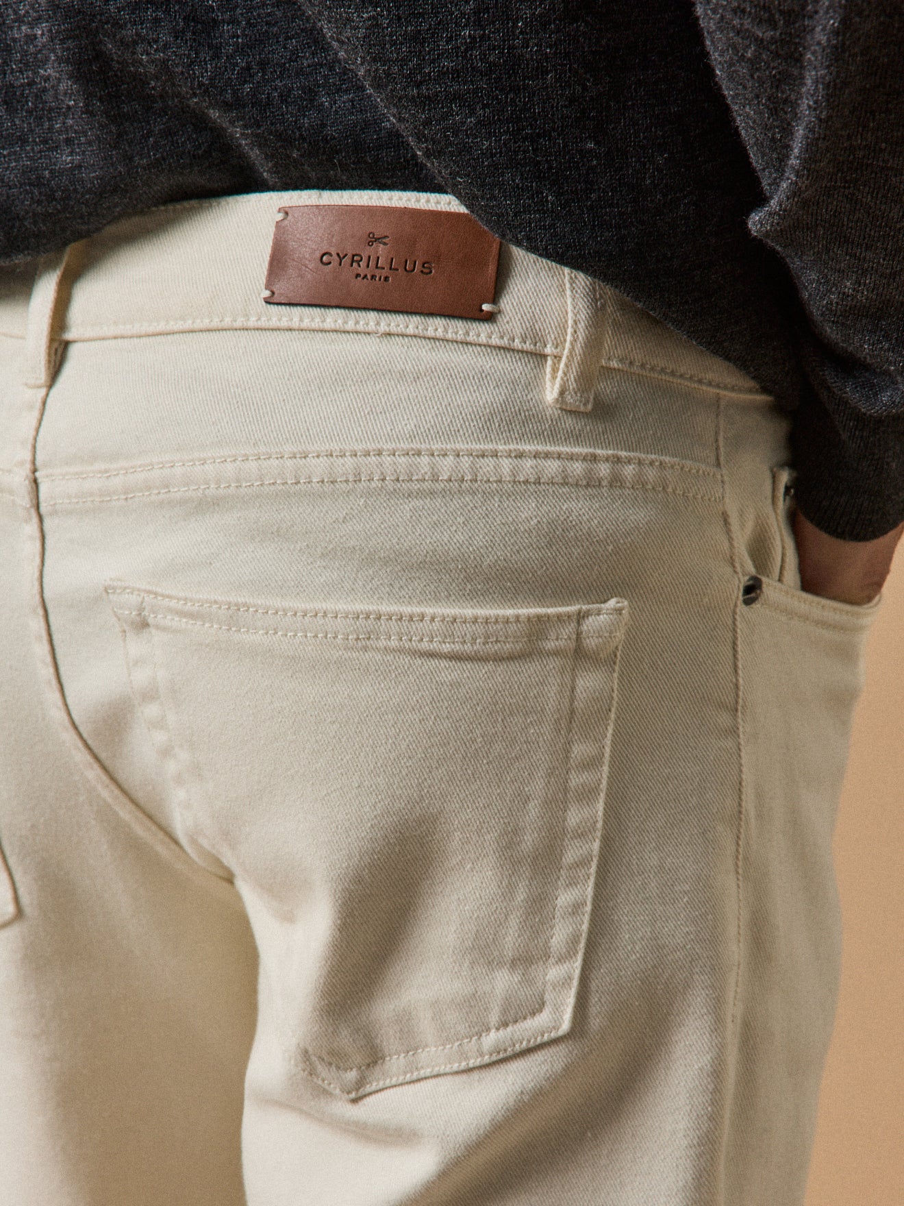 Herren-Jeans, regular, in Ecru aus Bio-Baumwolle