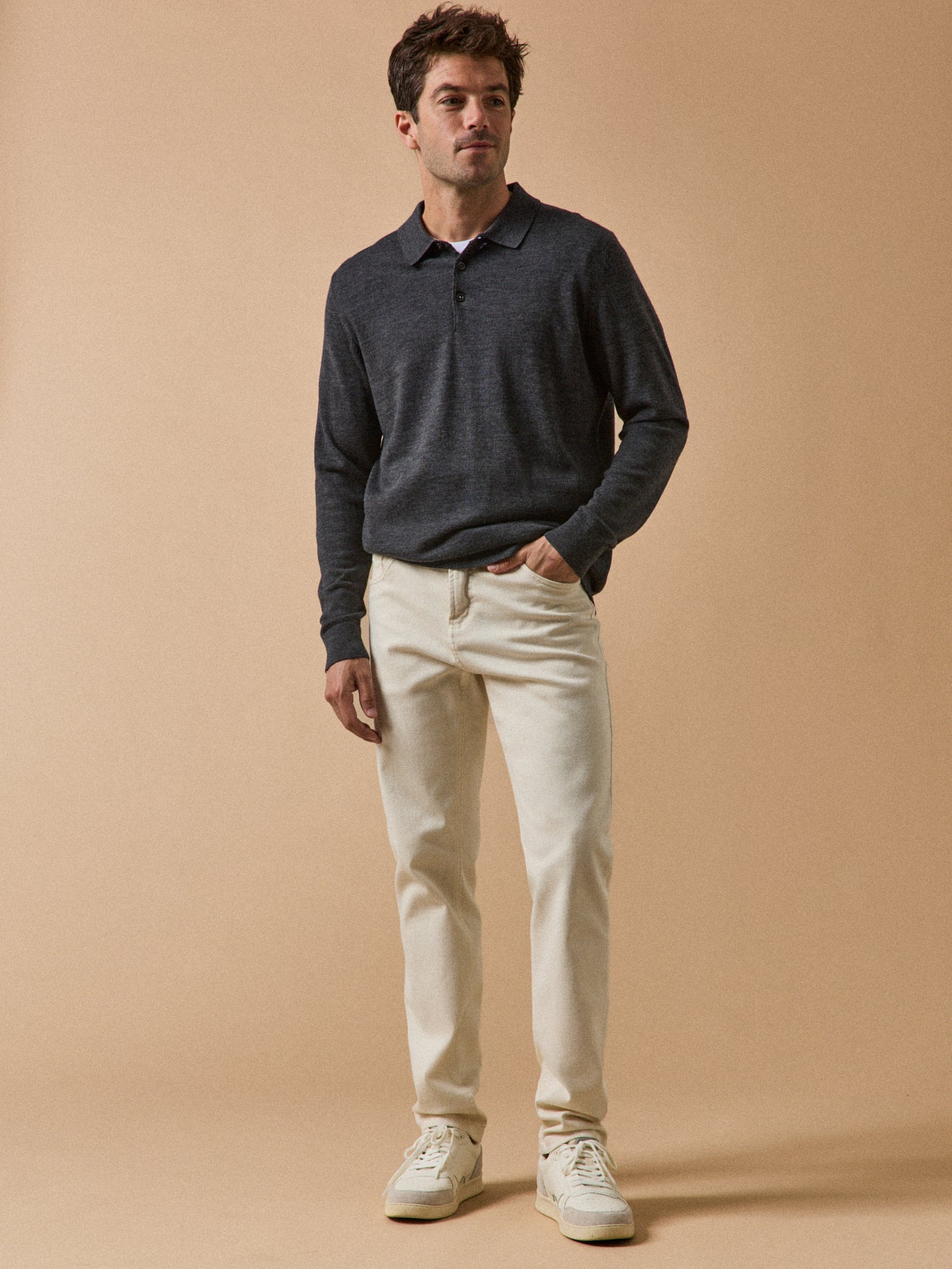 Herren-Jeans, regular, in Ecru aus Bio-Baumwolle