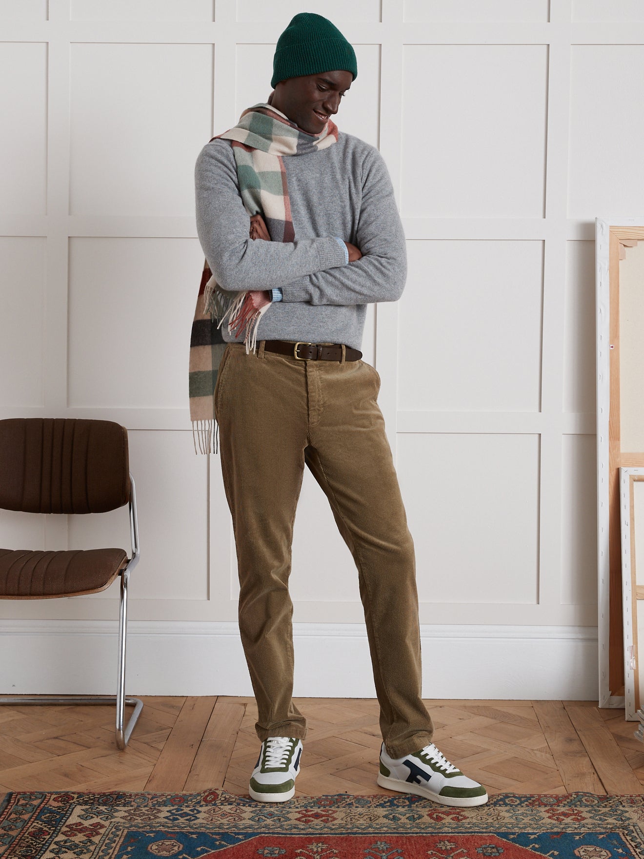 Herrenhose aus Cord mit Elastikbund