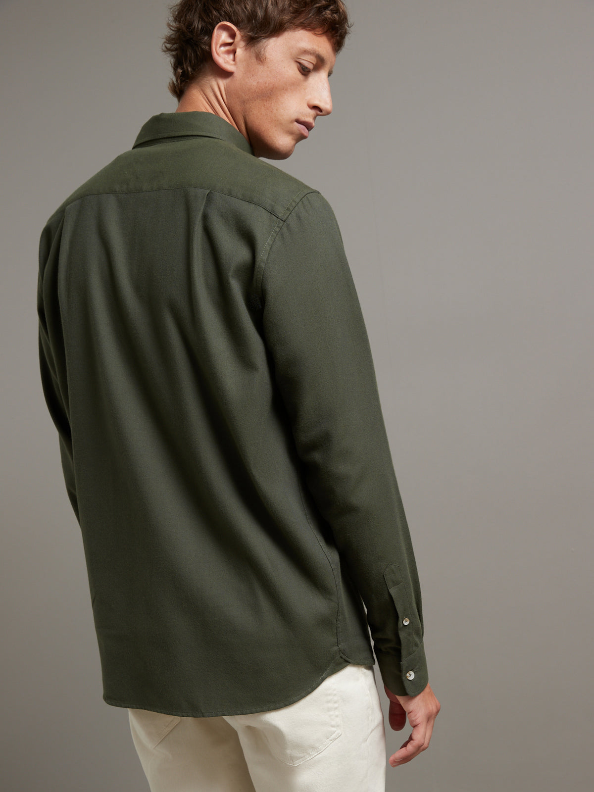 Chemise unie regular fit homme