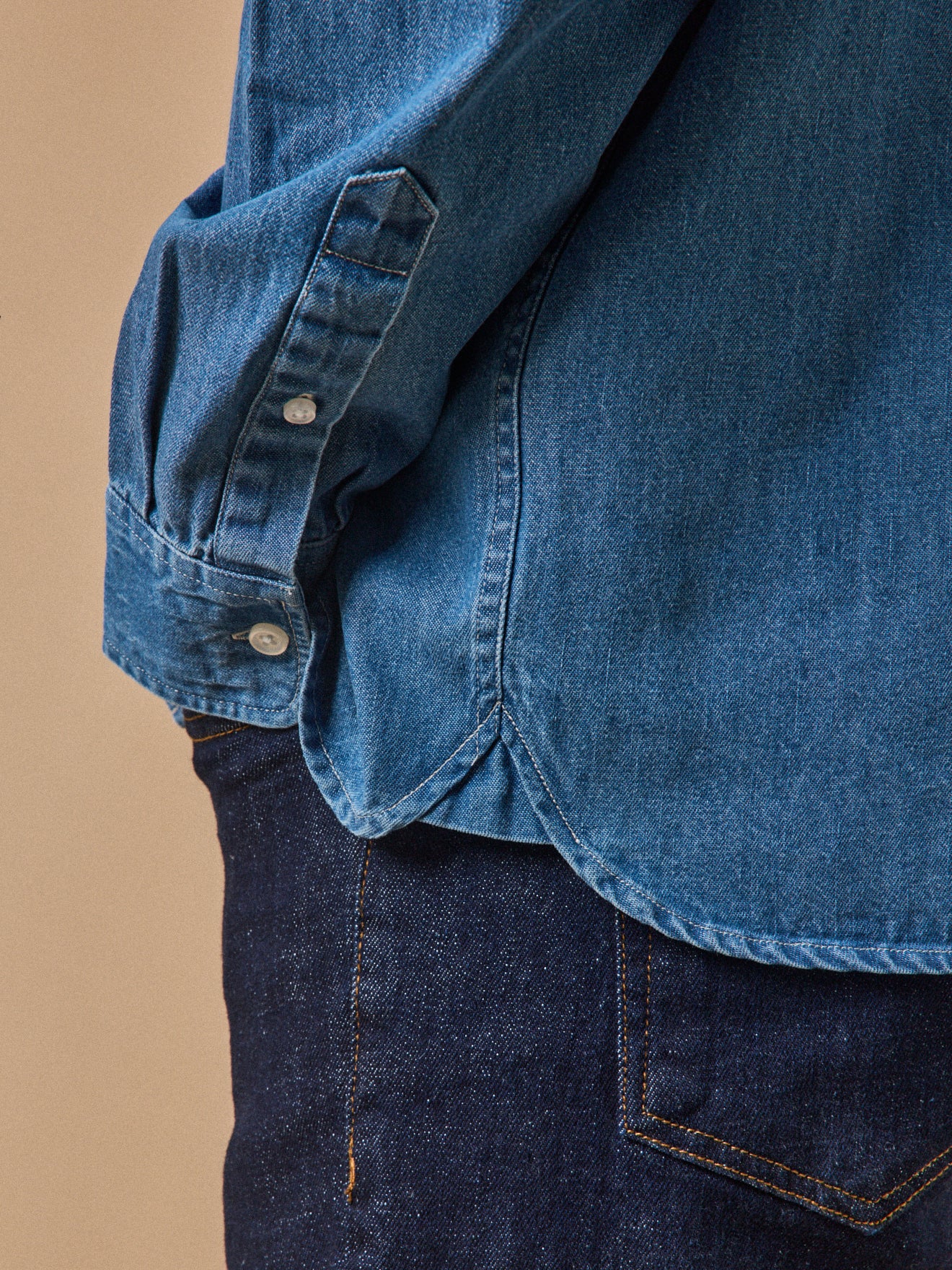 Herrenhemd in modischer Passform