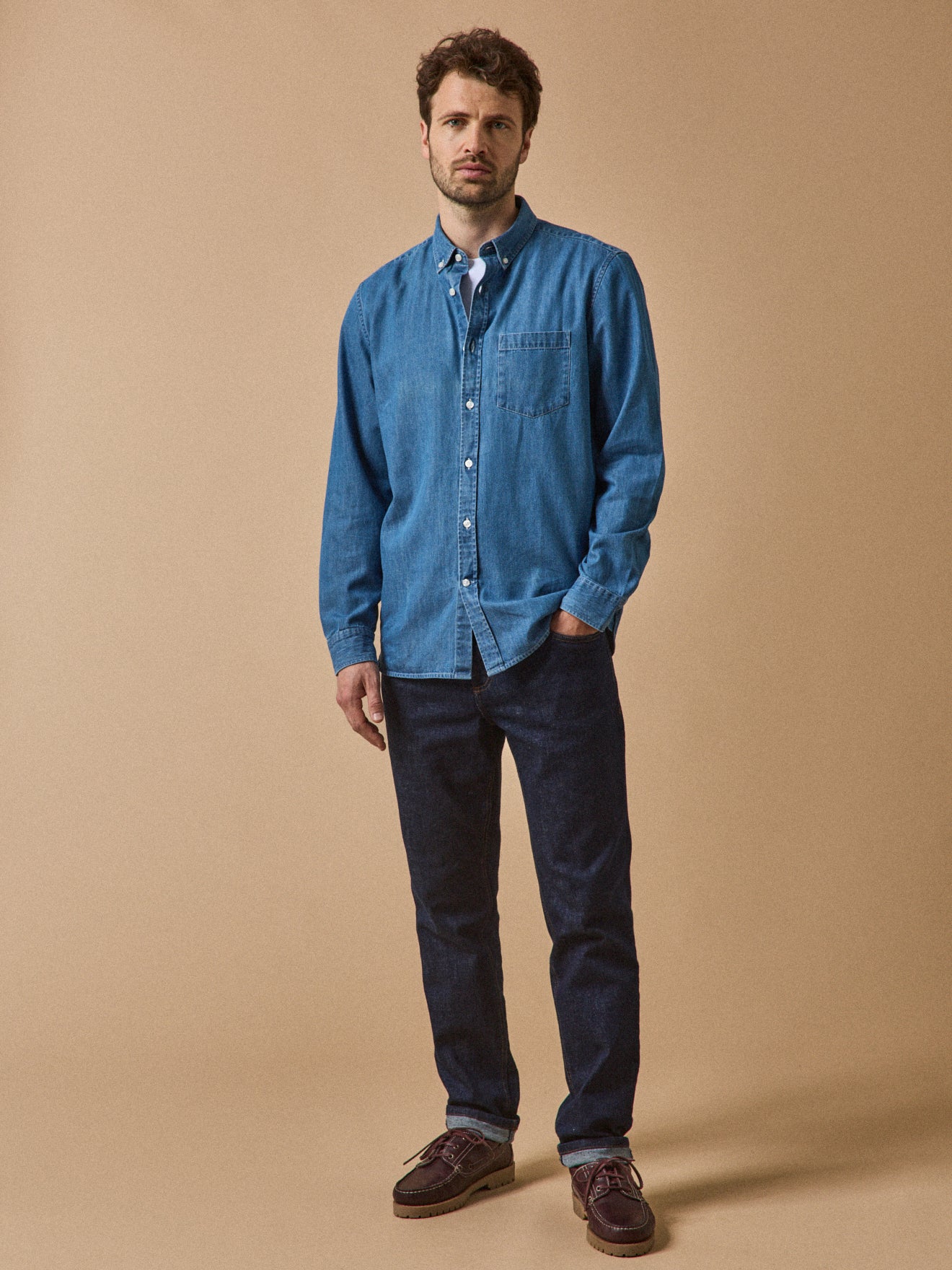 Herrenhemd in modischer Passform