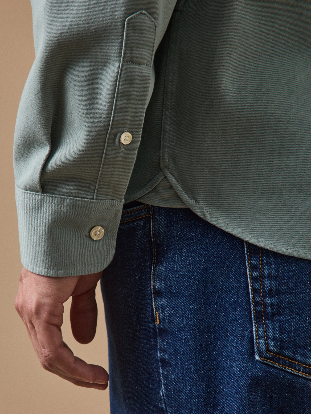 Chemise twill délavé homme - coupe contemporaine