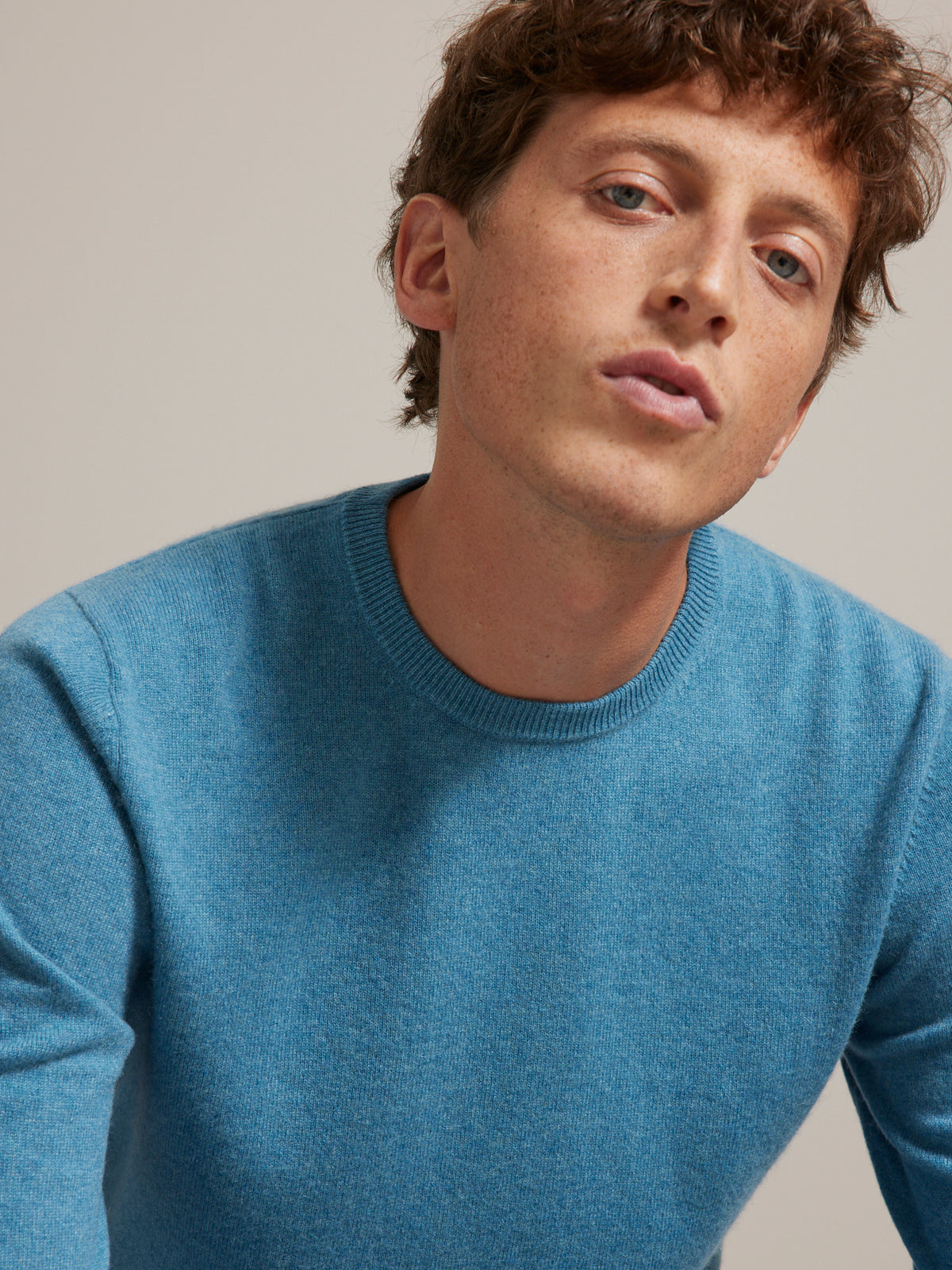 Herrenpullover mit Rundhalsausschnitt – Cashmere-Kollektion