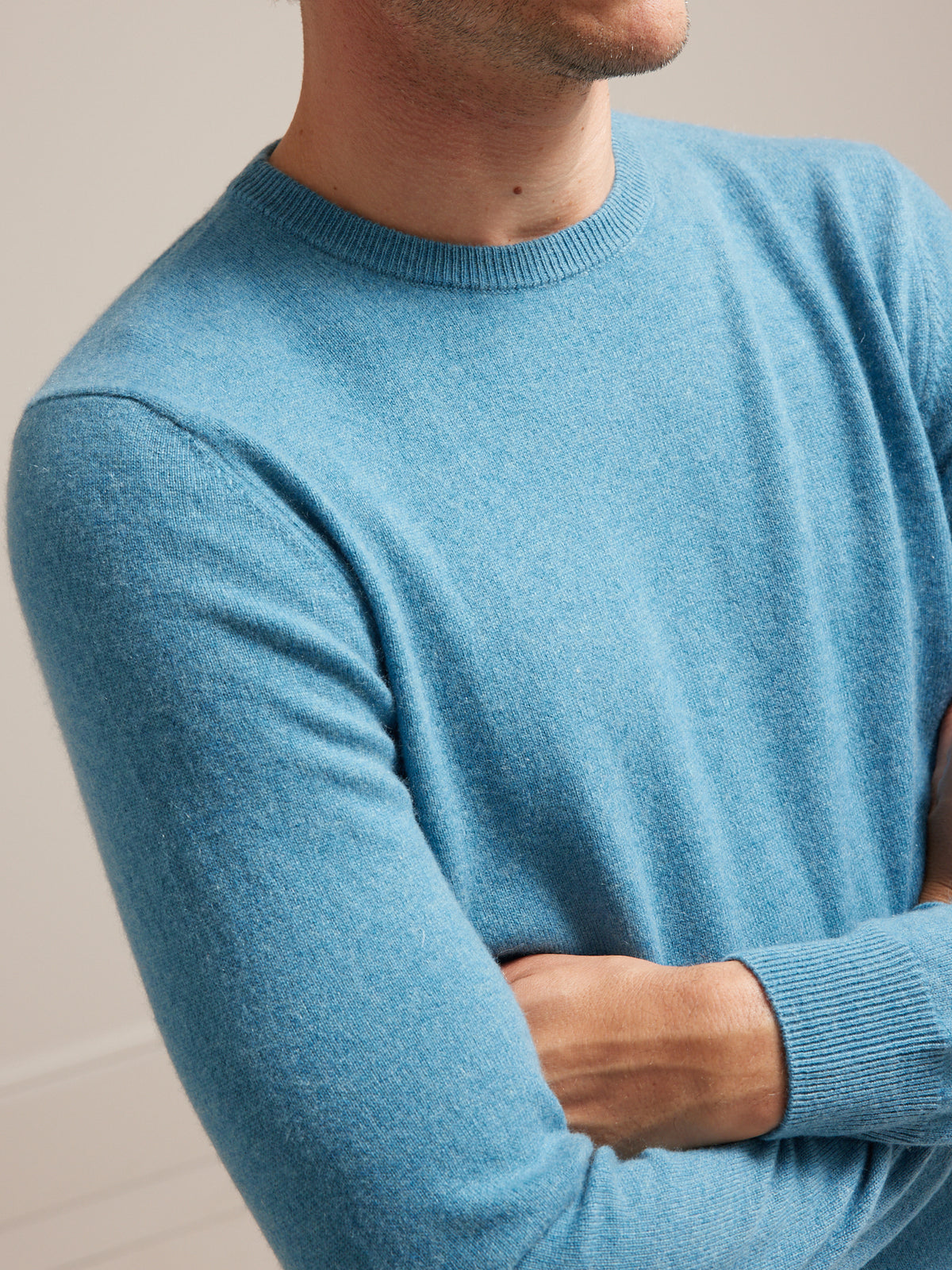 Herrenpullover mit Rundhalsausschnitt – Cashmere-Kollektion