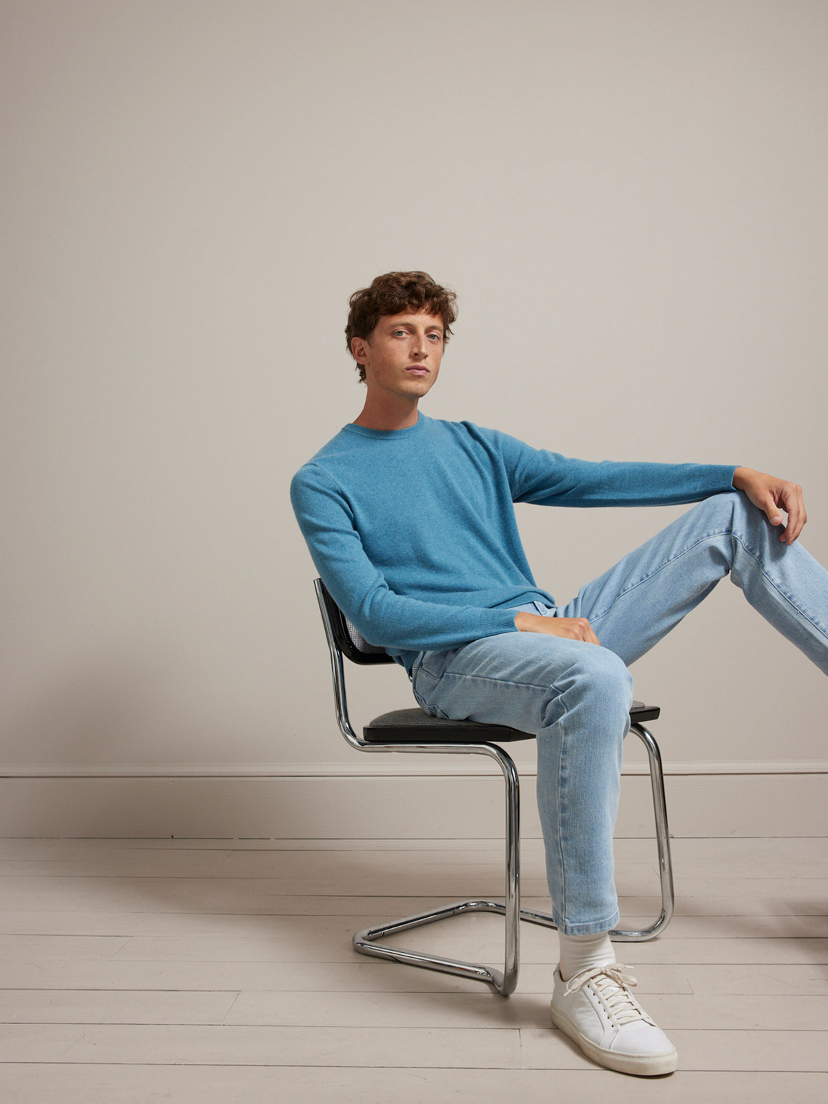 Herrenpullover mit Rundhalsausschnitt – Cashmere-Kollektion
