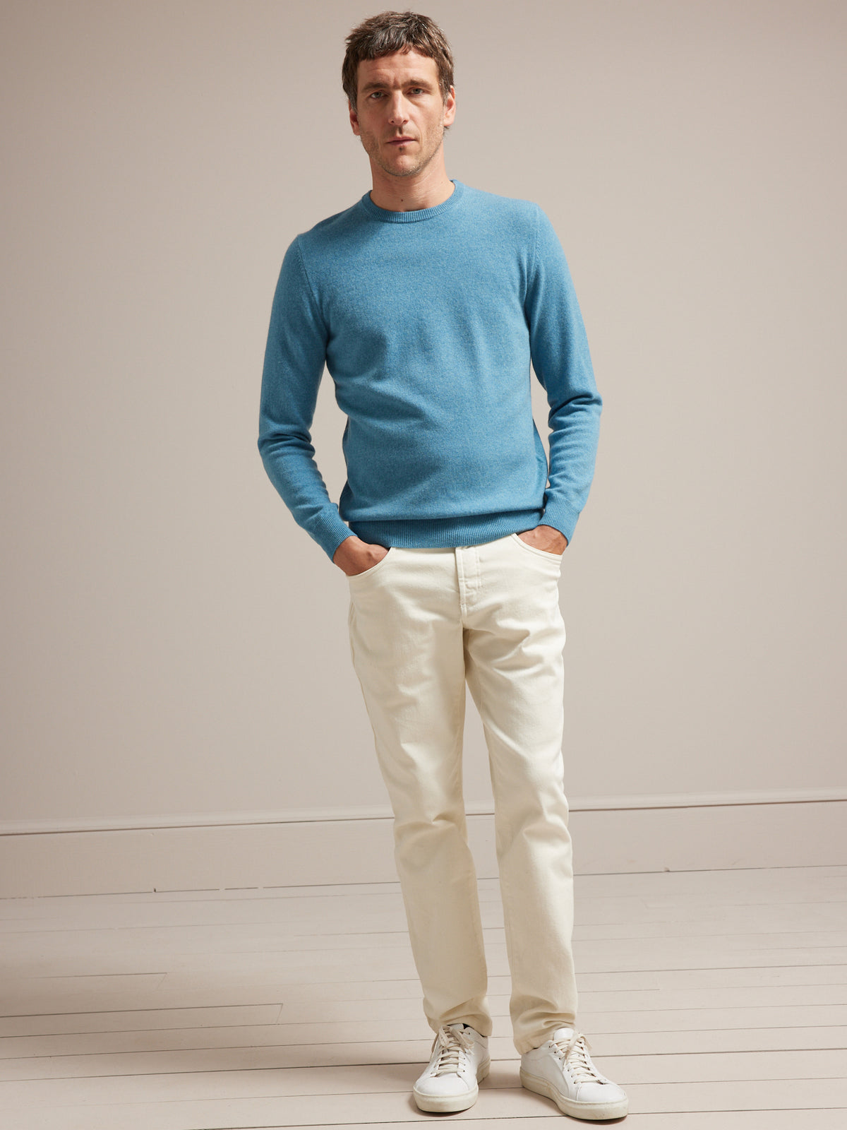 Herrenpullover mit Rundhalsausschnitt – Cashmere-Kollektion