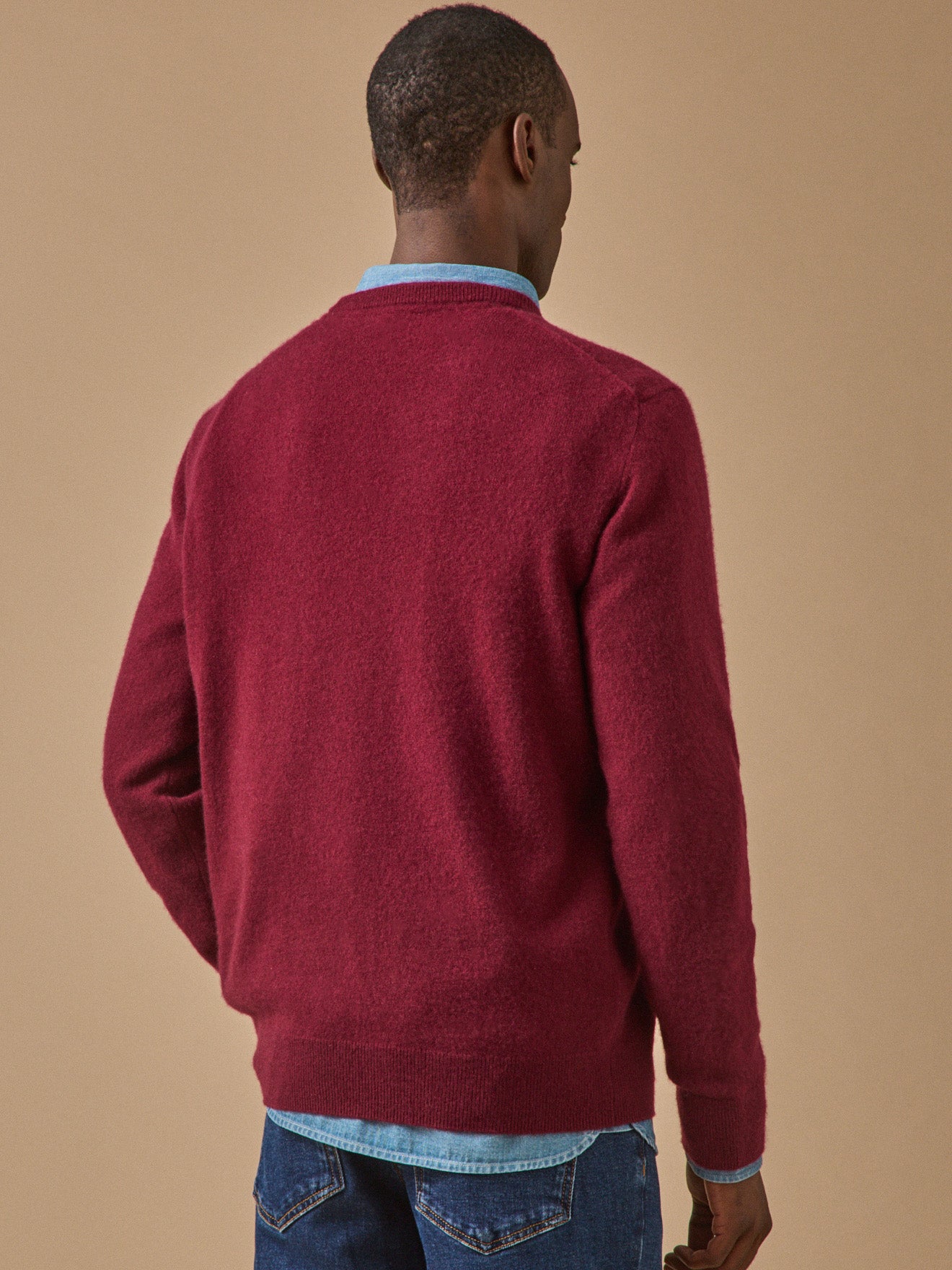 Herrenpullover aus Kaschmir mit rundem Halsausschnitt