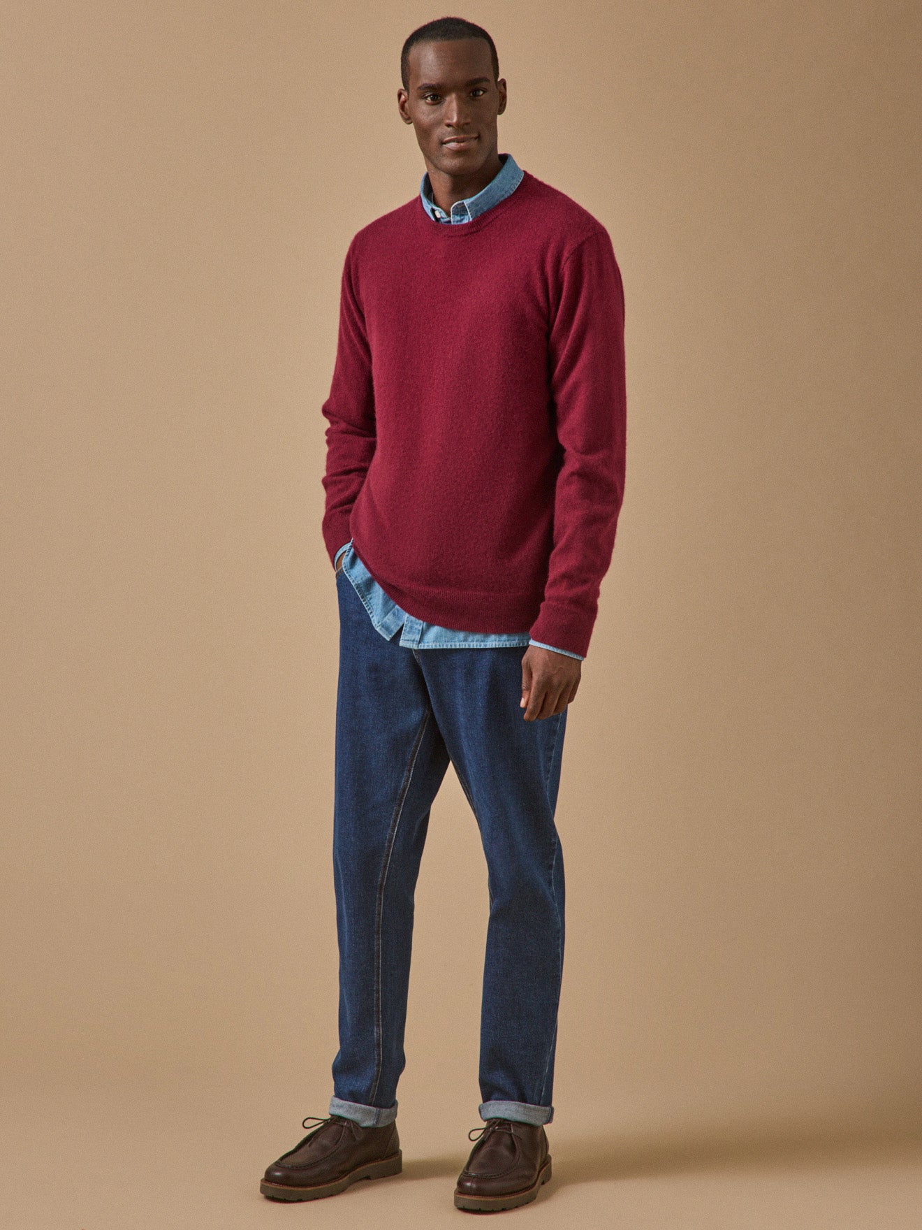 Herrenpullover aus Kaschmir mit rundem Halsausschnitt