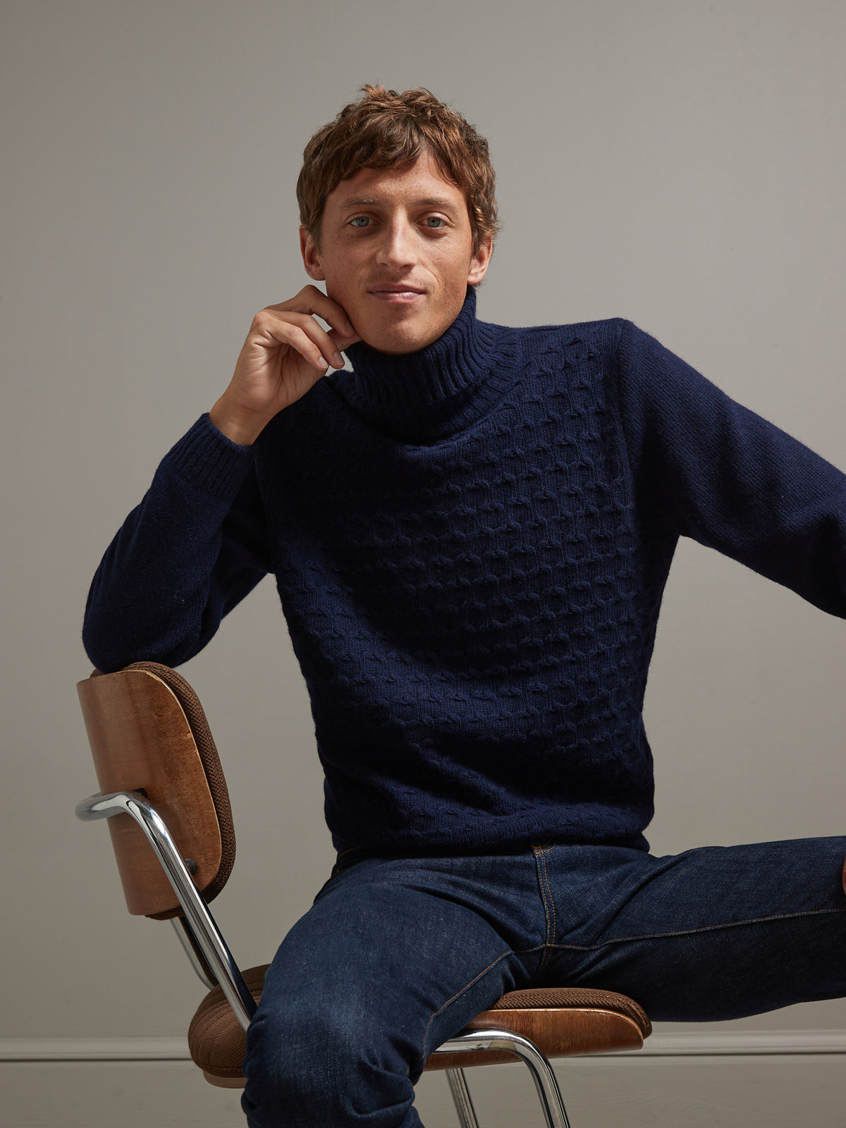 Pull col roulé torsades homme