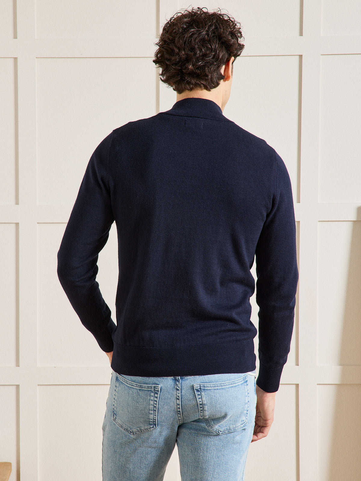 Herrenpullover mit Stehkragen aus Baumwolle, Seide und Cashmere