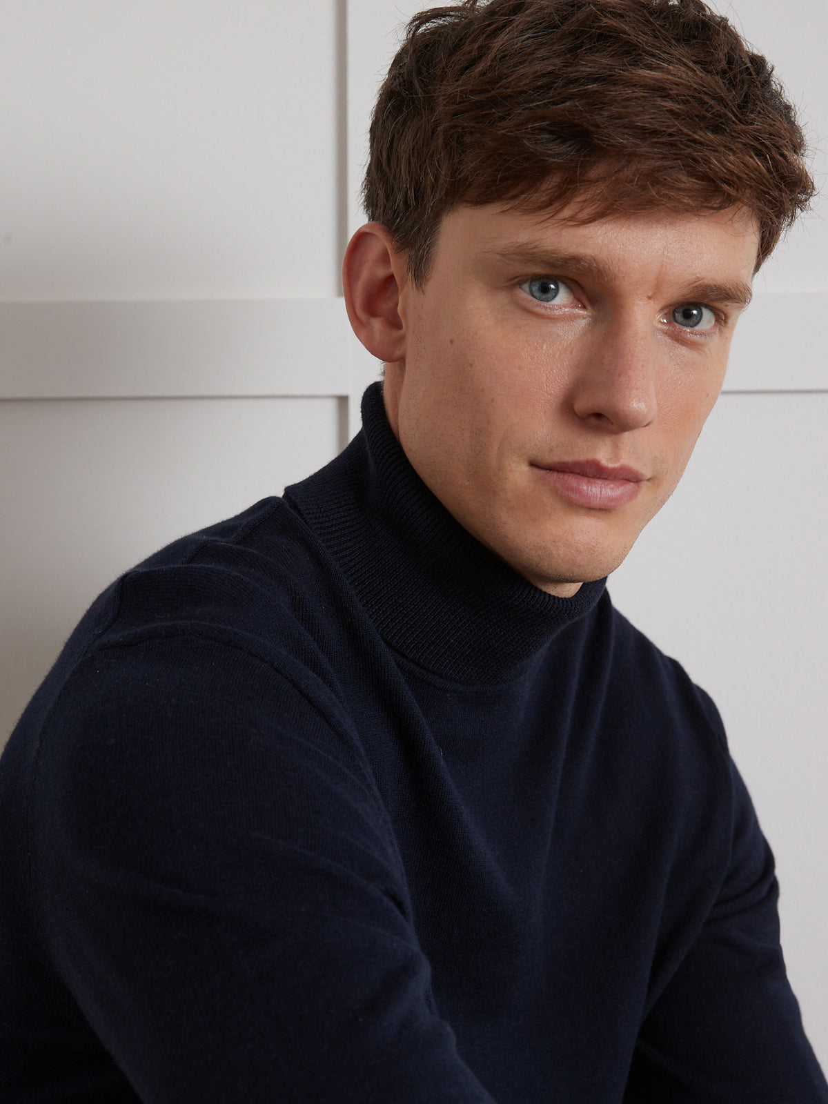 Herrenpullover aus Baumwolle, Seide und Cashmere mit Rollkragen