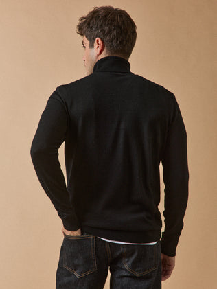 Pull fin col roulé laine mérinos homme