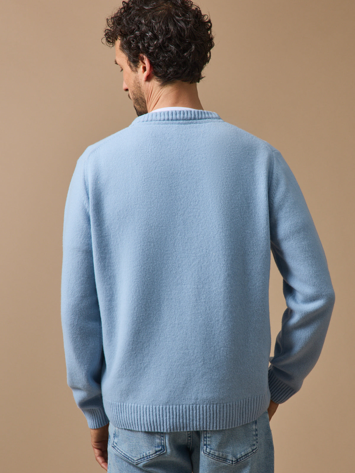 Herrenpullover mit rundem Halsausschnitt aus Wollmischung