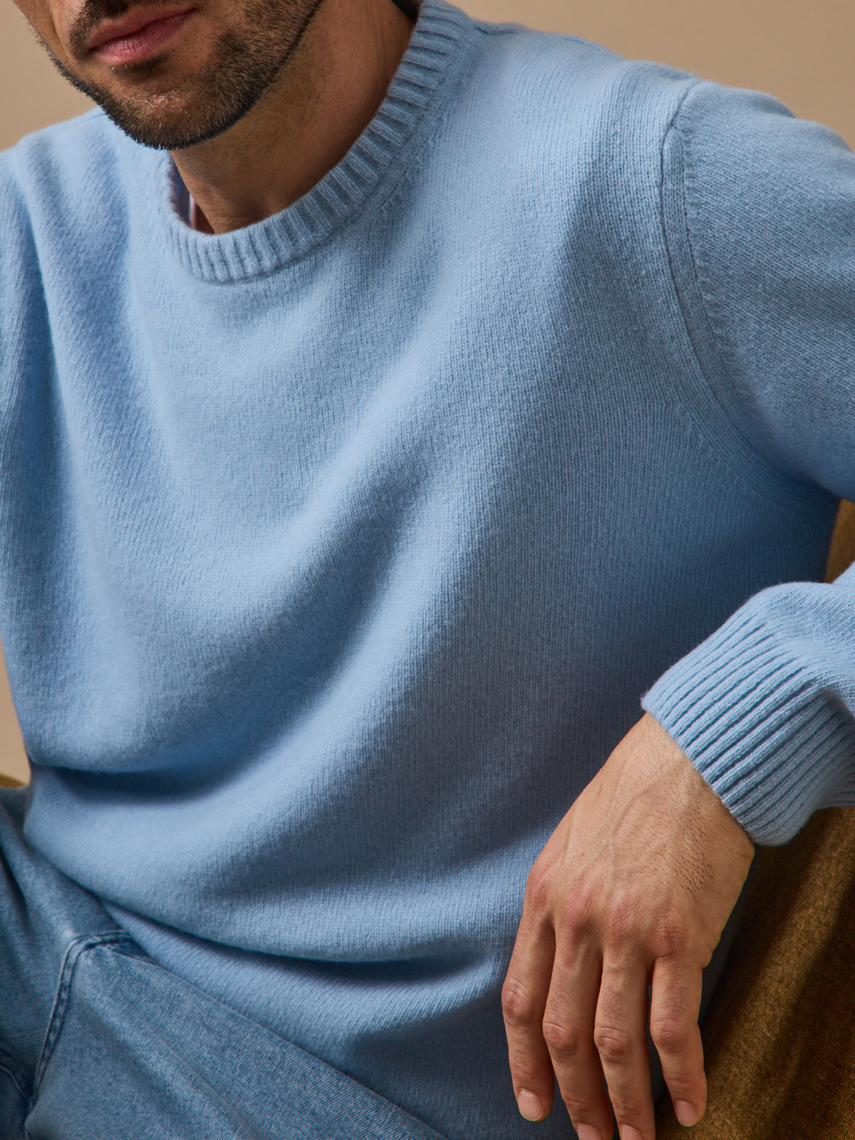 Herrenpullover mit rundem Halsausschnitt aus Wollmischung