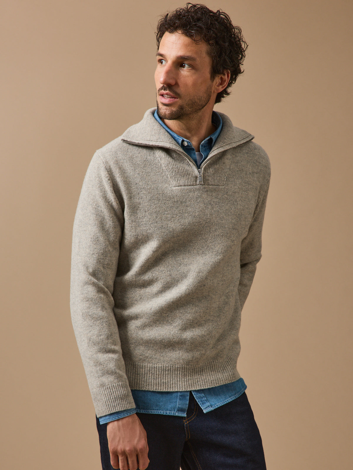 Herrenpullover mit Troyerkragen aus Merinowolle
