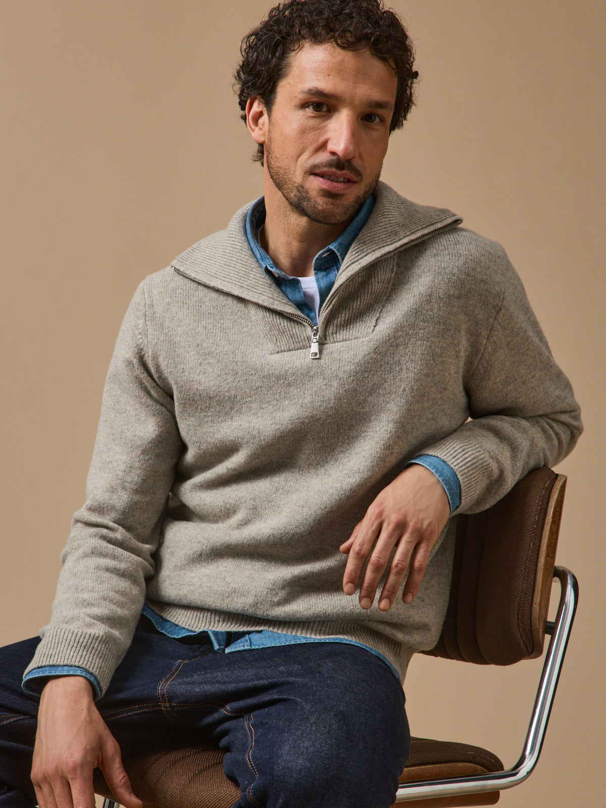 Herrenpullover mit Troyerkragen aus Merinowolle
