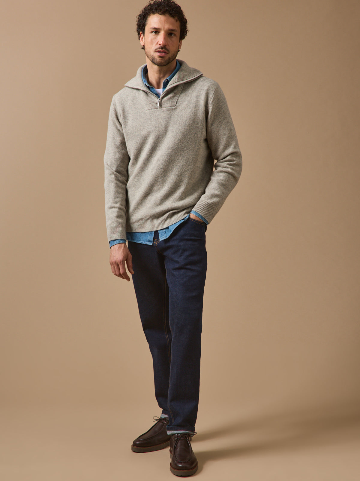 Herrenpullover mit Troyerkragen aus Merinowolle