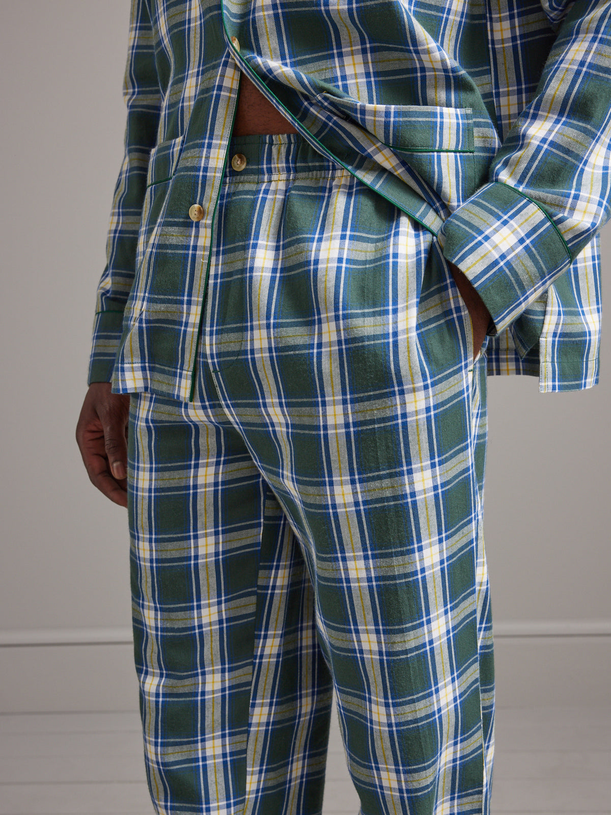 Karierter Herren-Pyjama