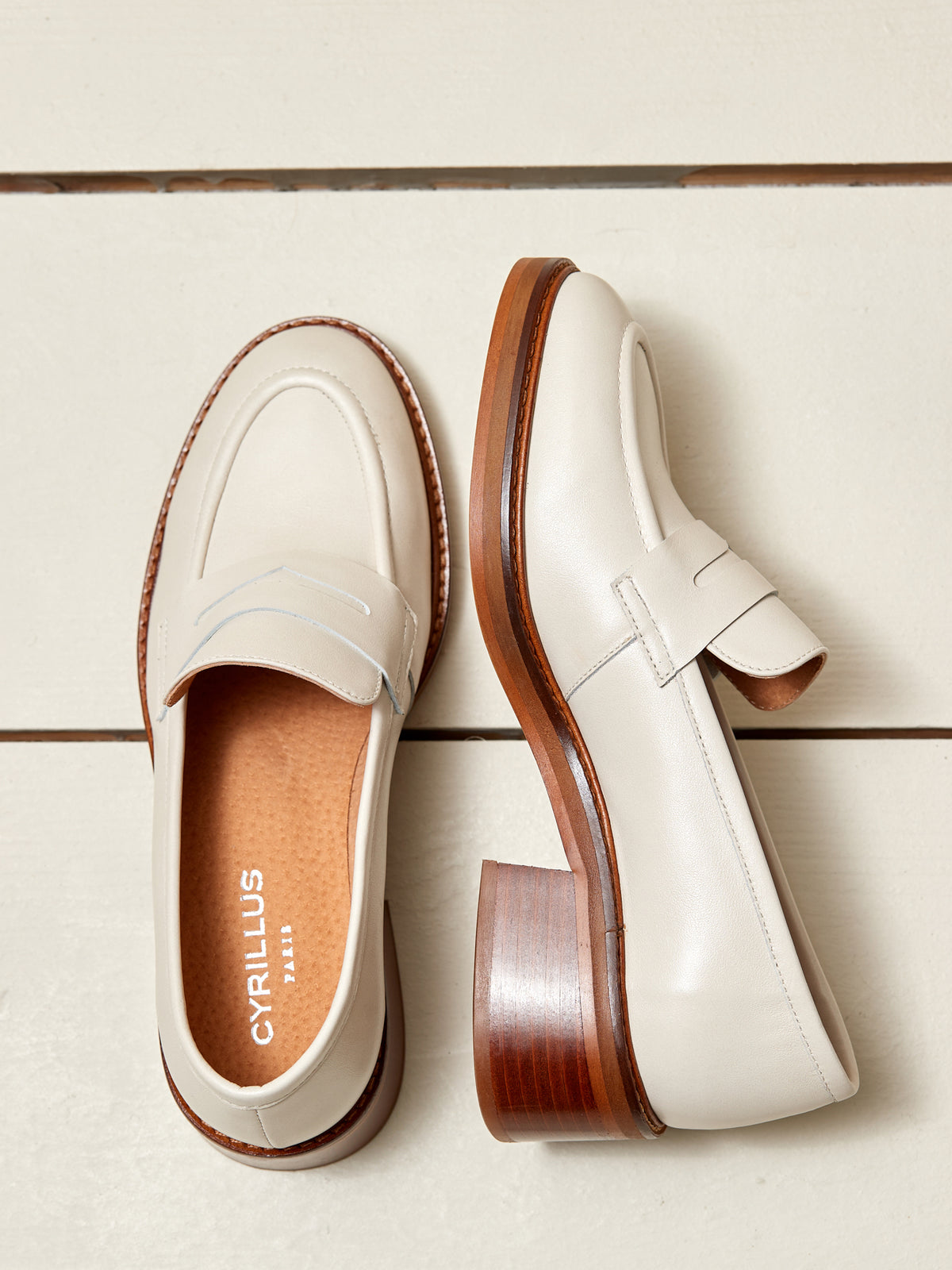 Mocassins à talon cuir femme