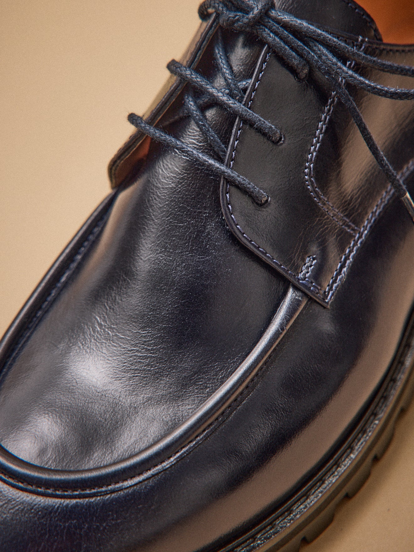 Derbies lacées cuir femme