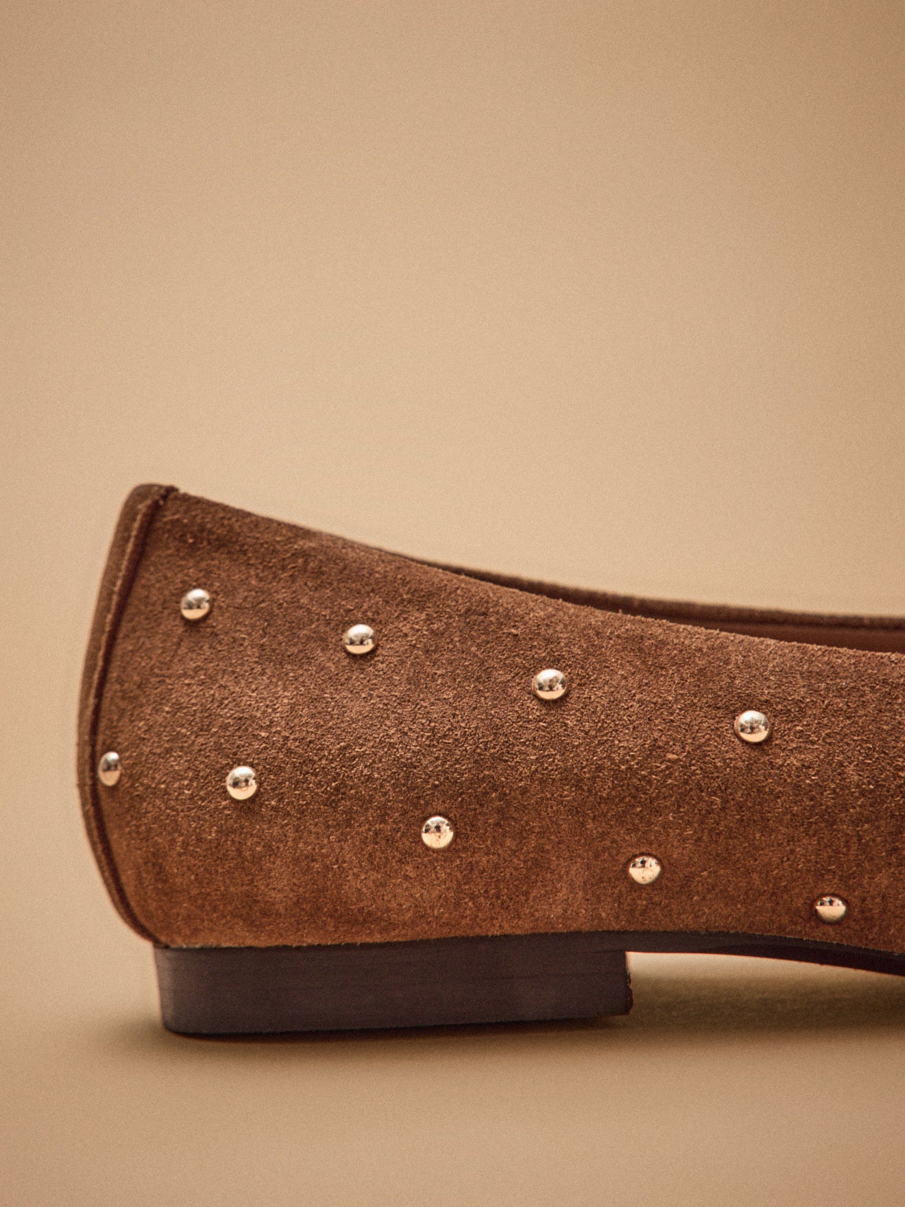 Ballerines cloutées cuir velouté femme