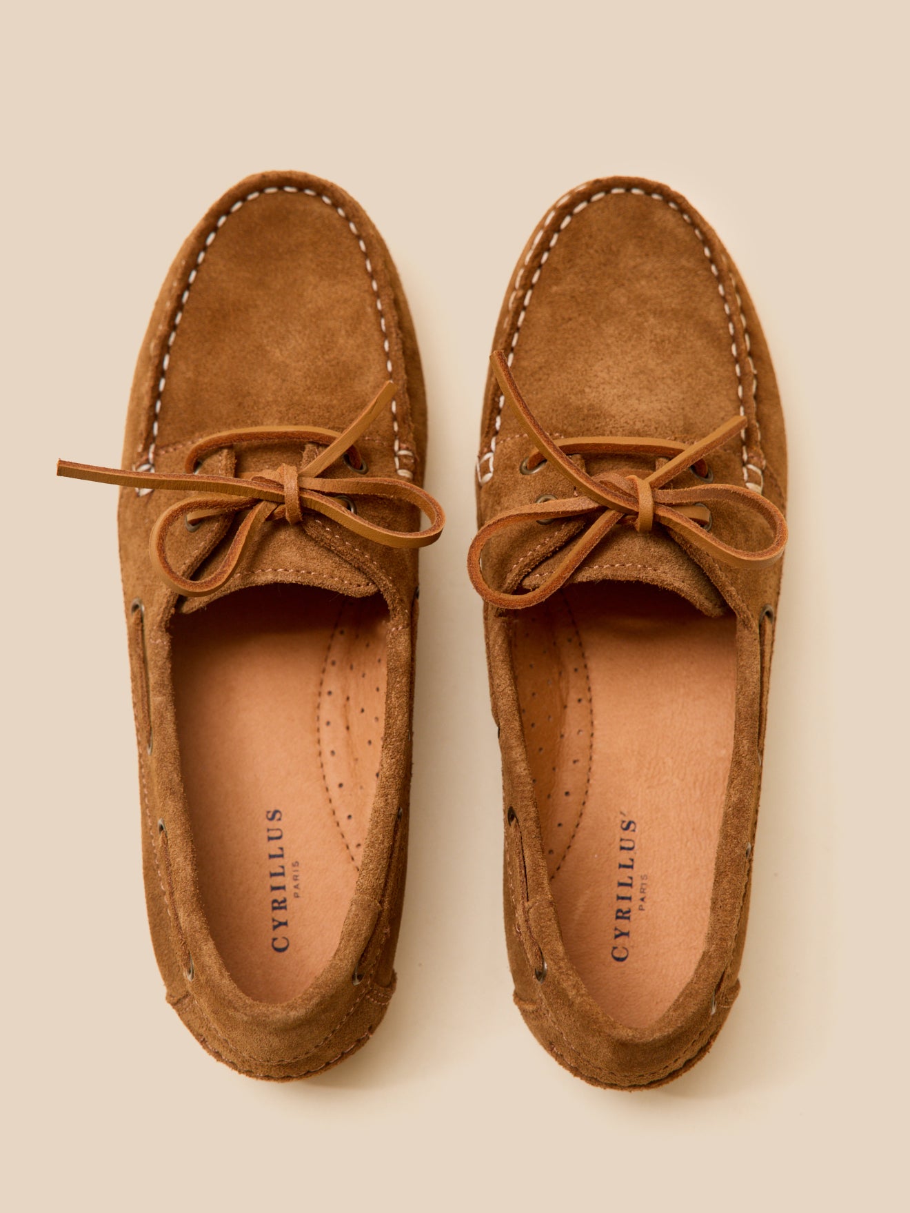 Damenschuhe aus Leder im Bootsschuh-Stil