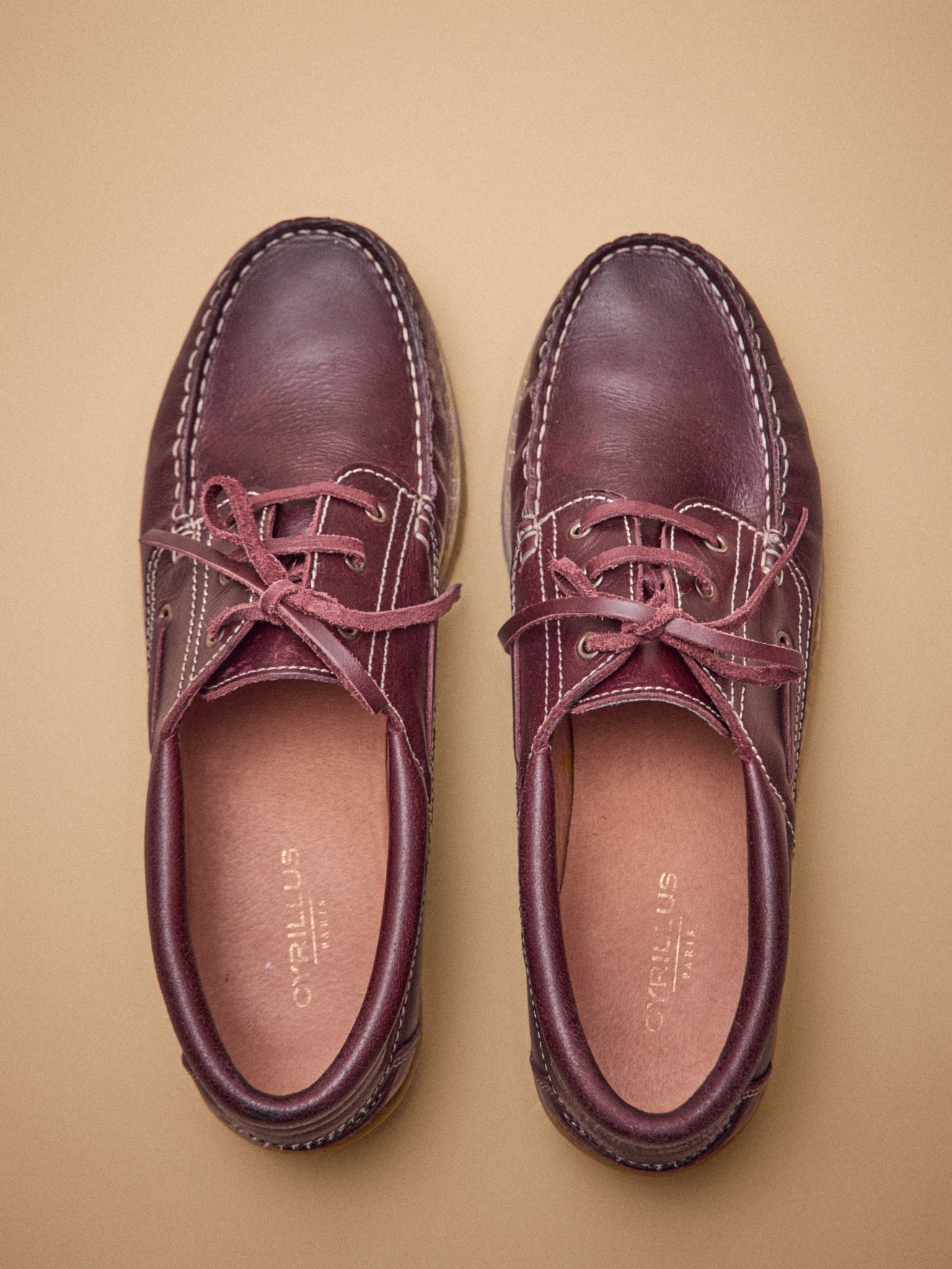 Herrenschuhe aus Leder im Bootsschuh-Stil