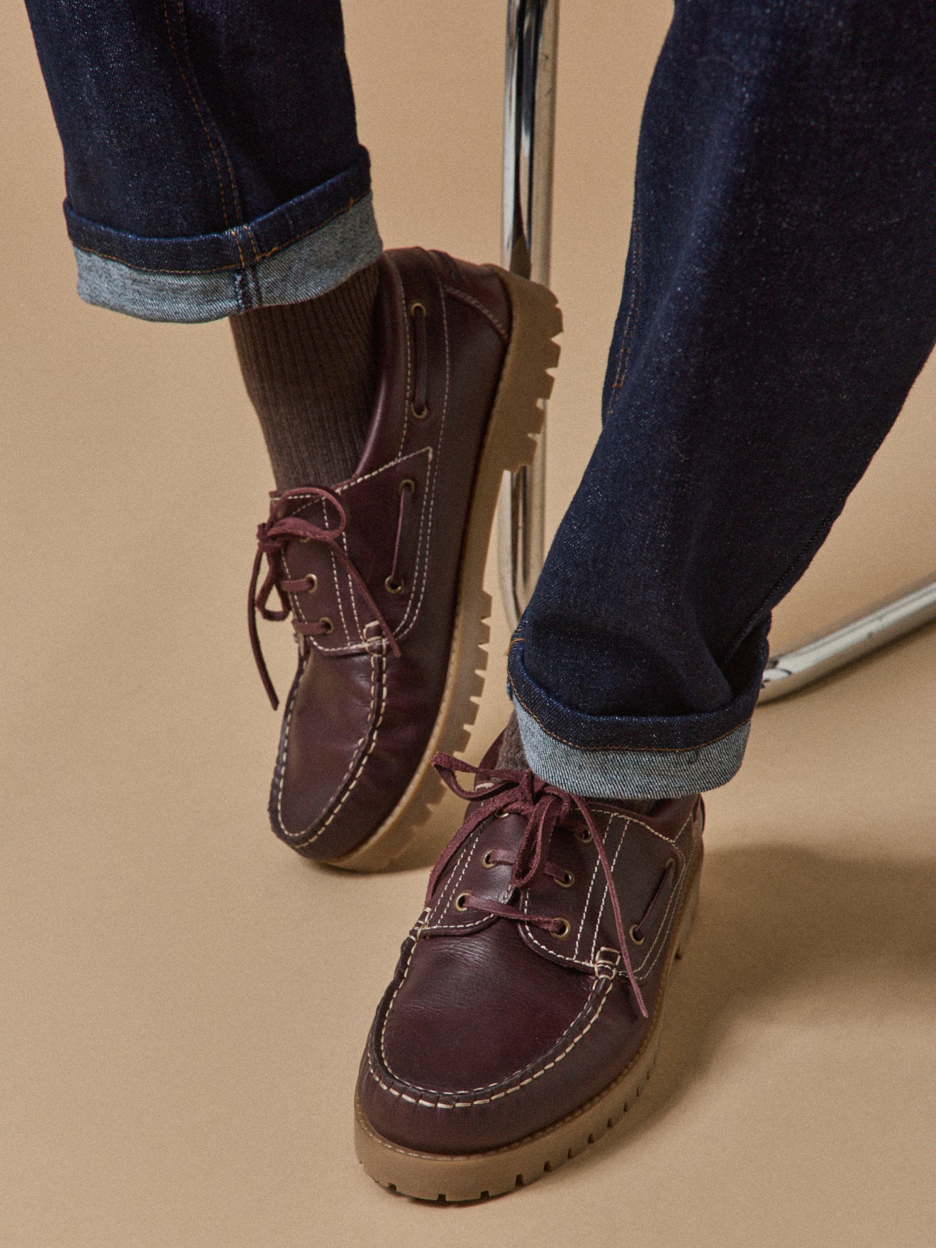 Herrenschuhe aus Leder im Bootsschuh-Stil