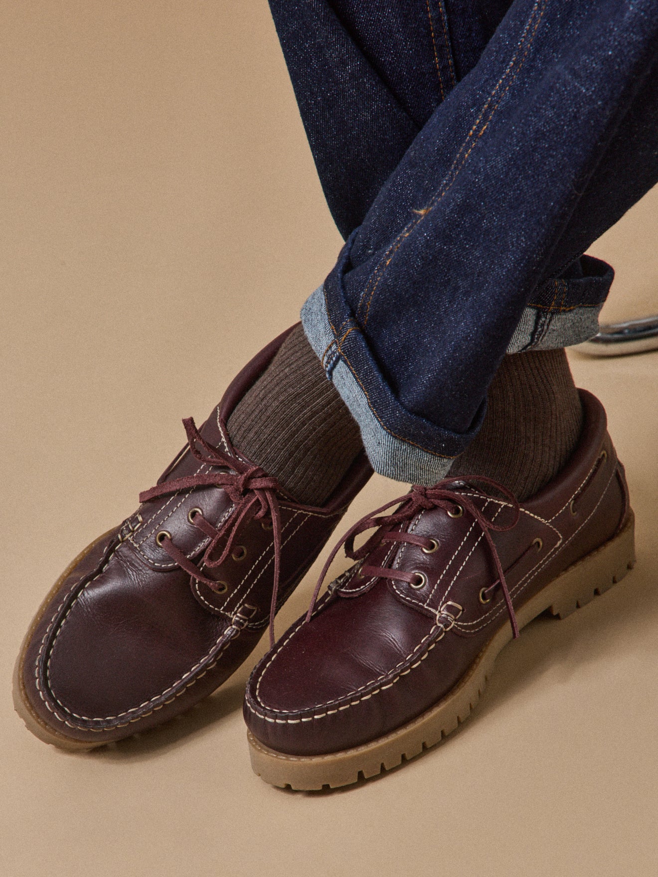 Herrenschuhe aus Leder im Bootsschuh-Stil