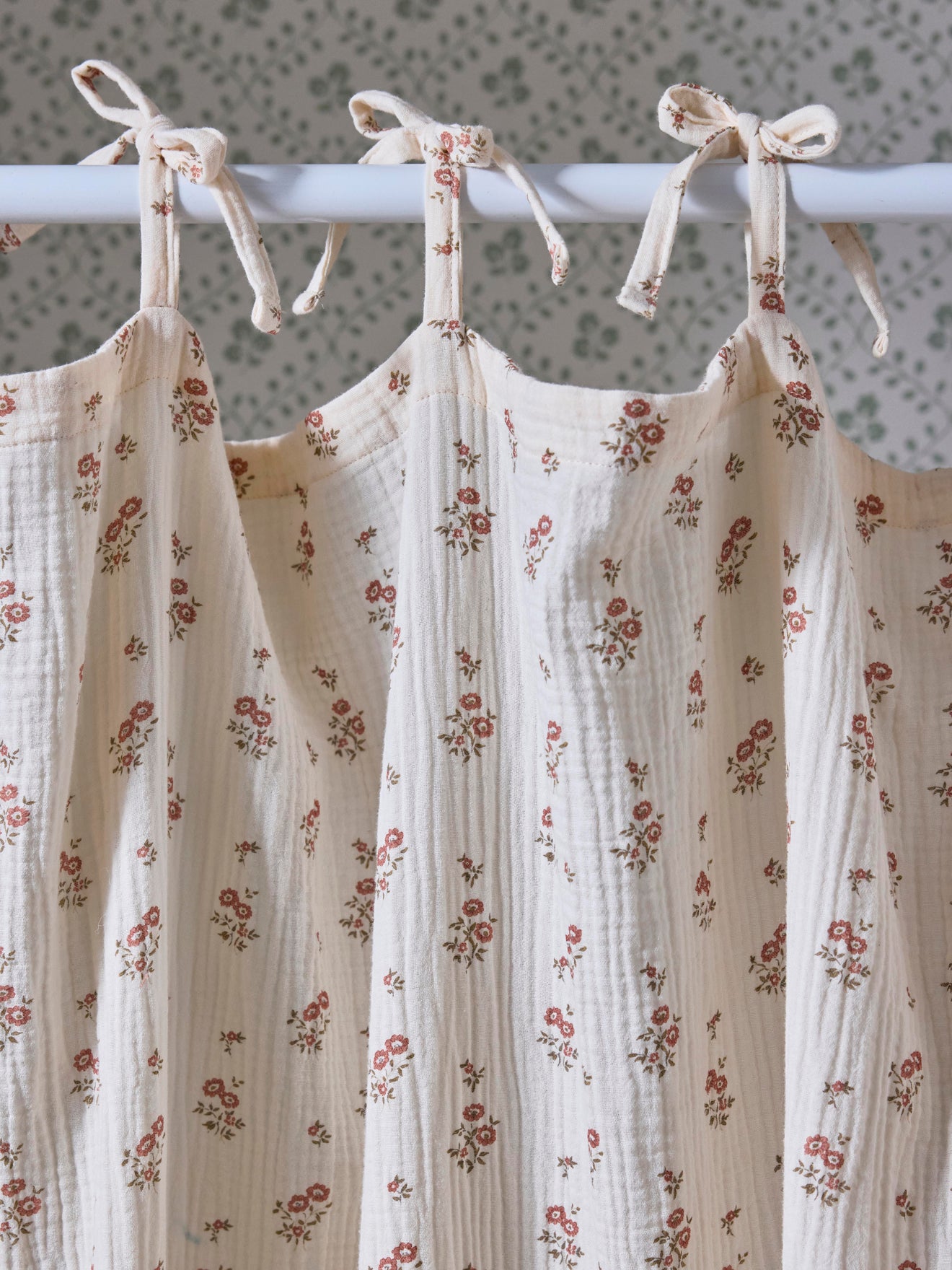 Vorhang aus Baumwoll-Gaze
