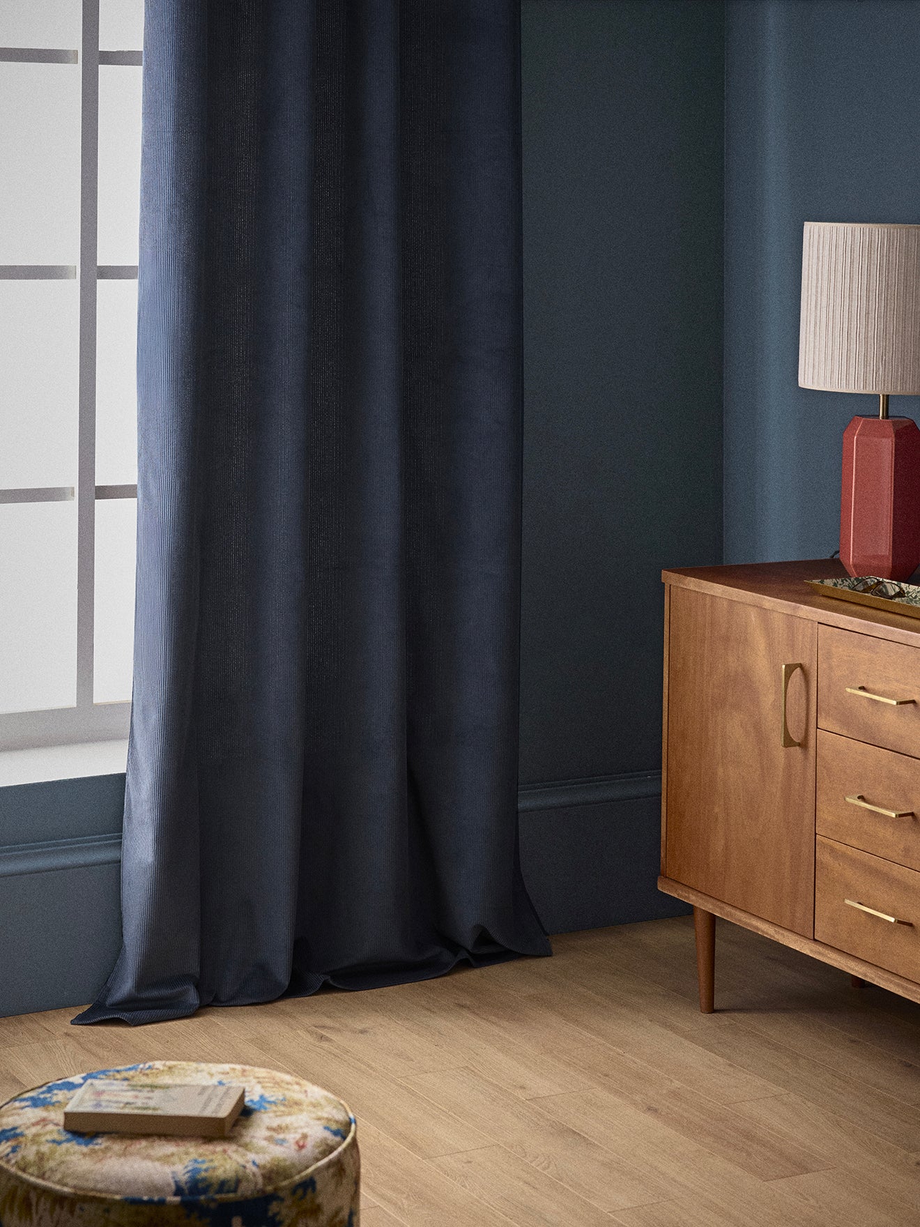 Kord-Samtvorhang mit Ösen