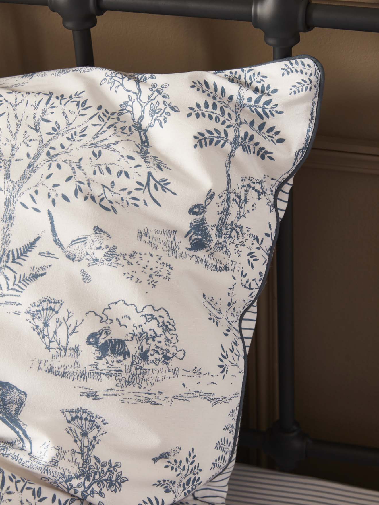 Taie d'oreiller coton "Esprit petit Jouy"