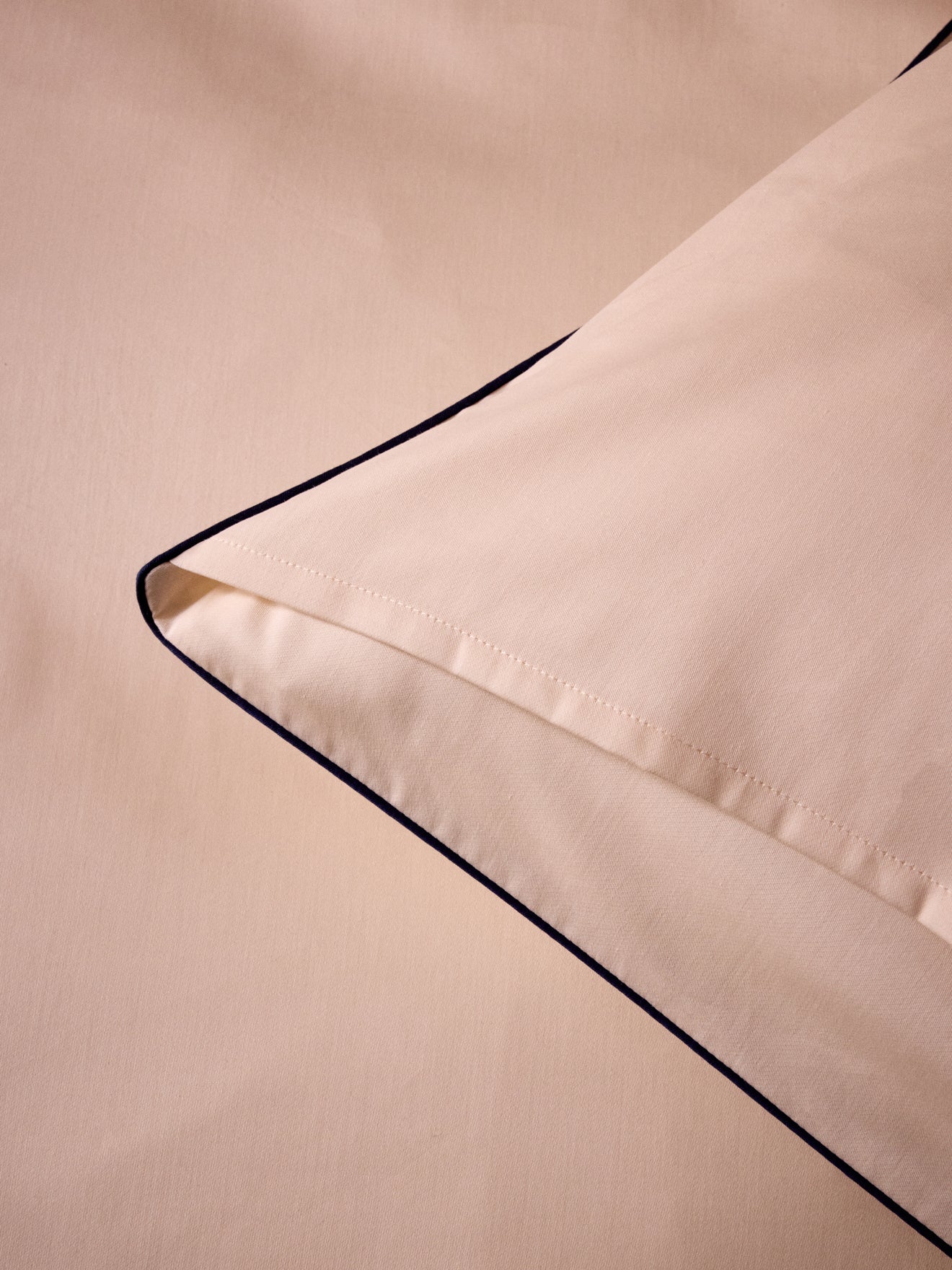 Kopfkissenbezug aus Baumwoll-Satin « Madeleine »