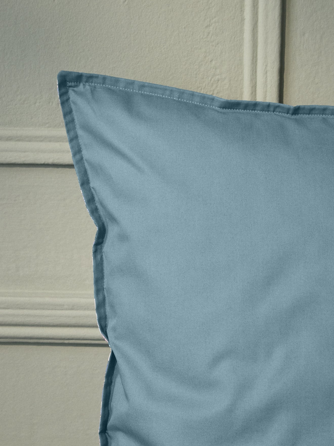 Kopfkissenbezug aus Baumwoll-Perkal und Liberty-Stoff