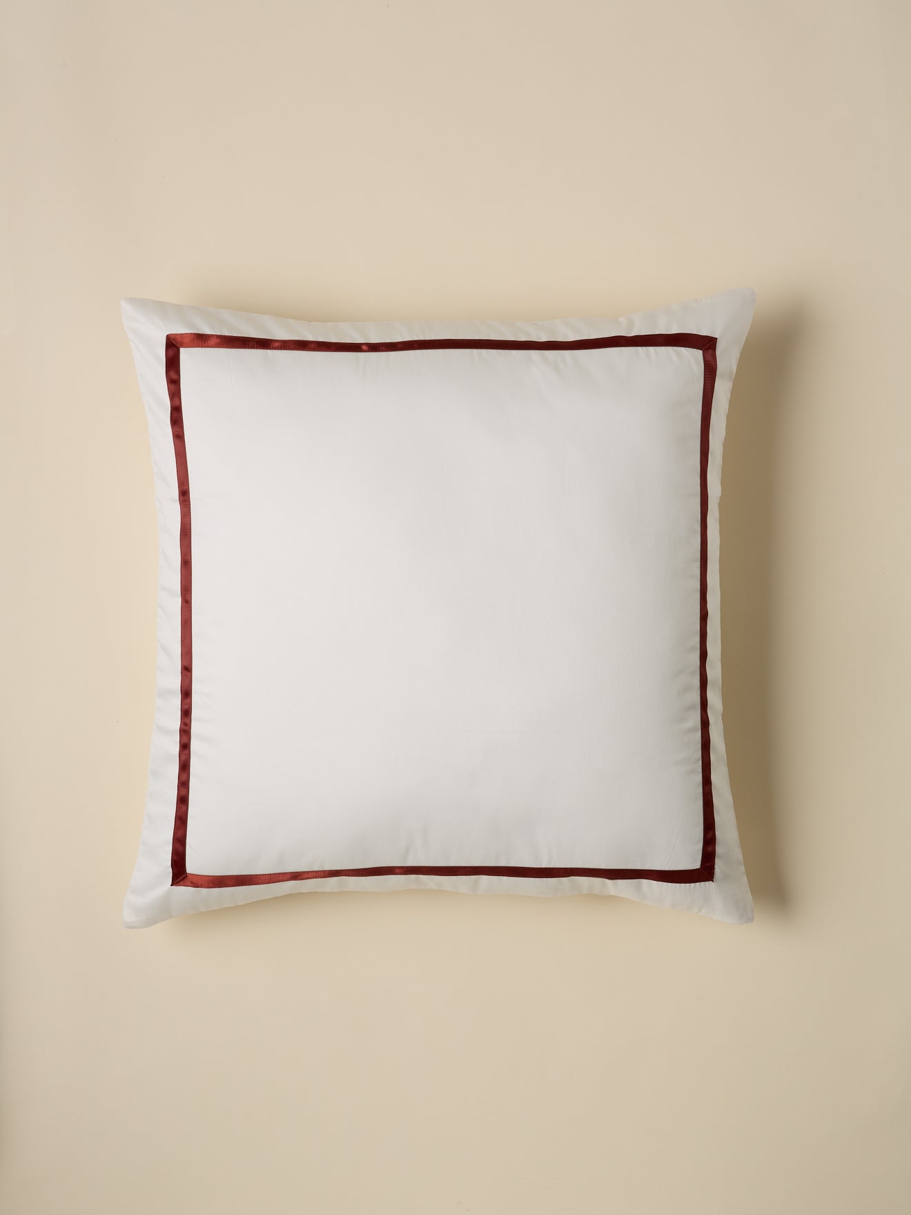 Taie d'oreiller satin de coton "Léonore"