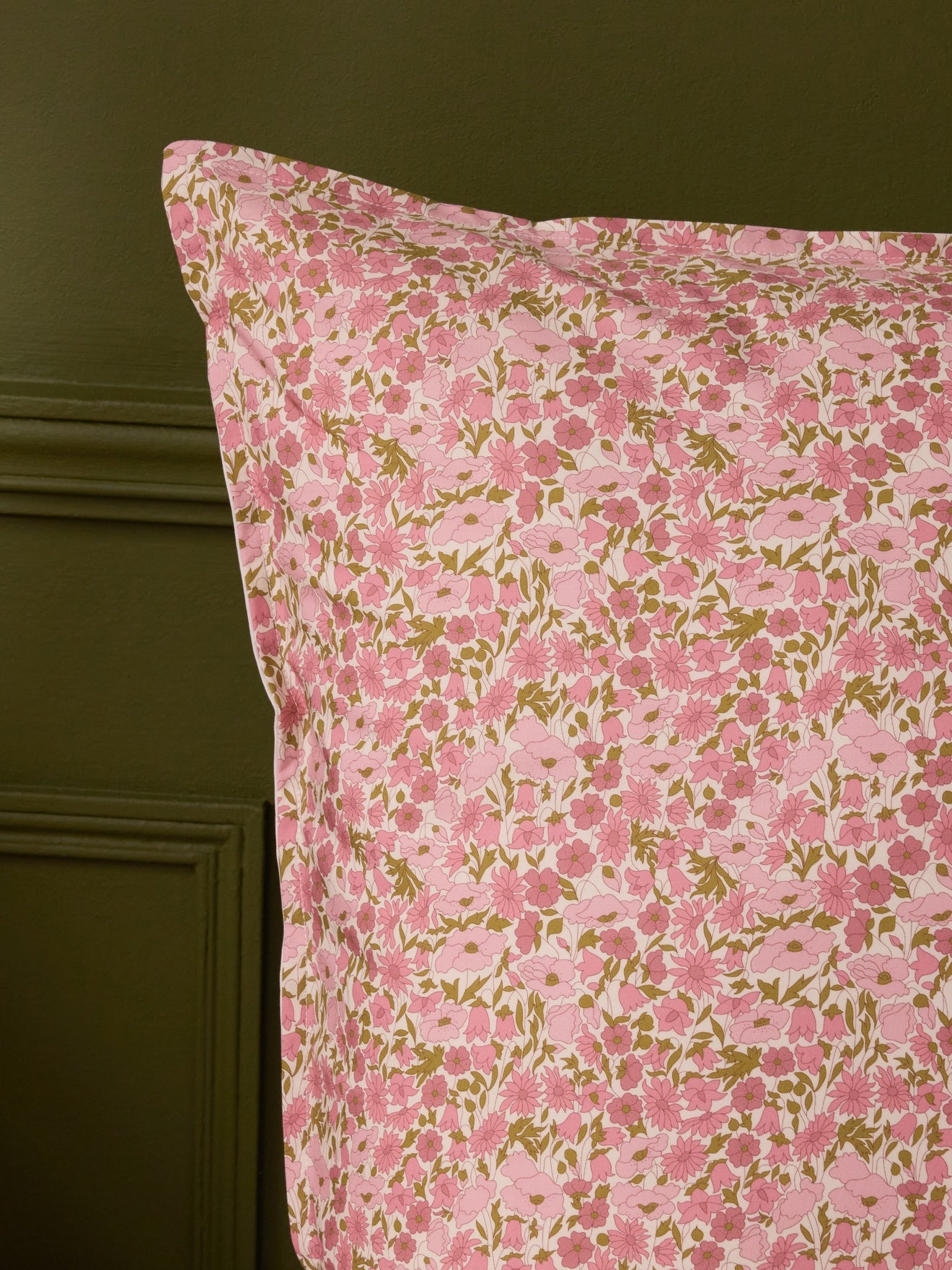 Kopfkissenbezug aus Liberty-Stoff Poppy and Daisy
