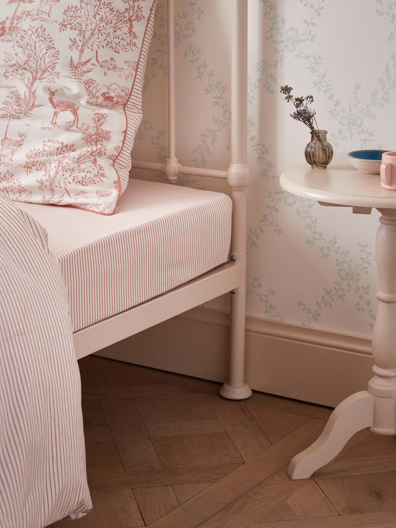 Drap-housse rayé "Esprit petit Jouy"