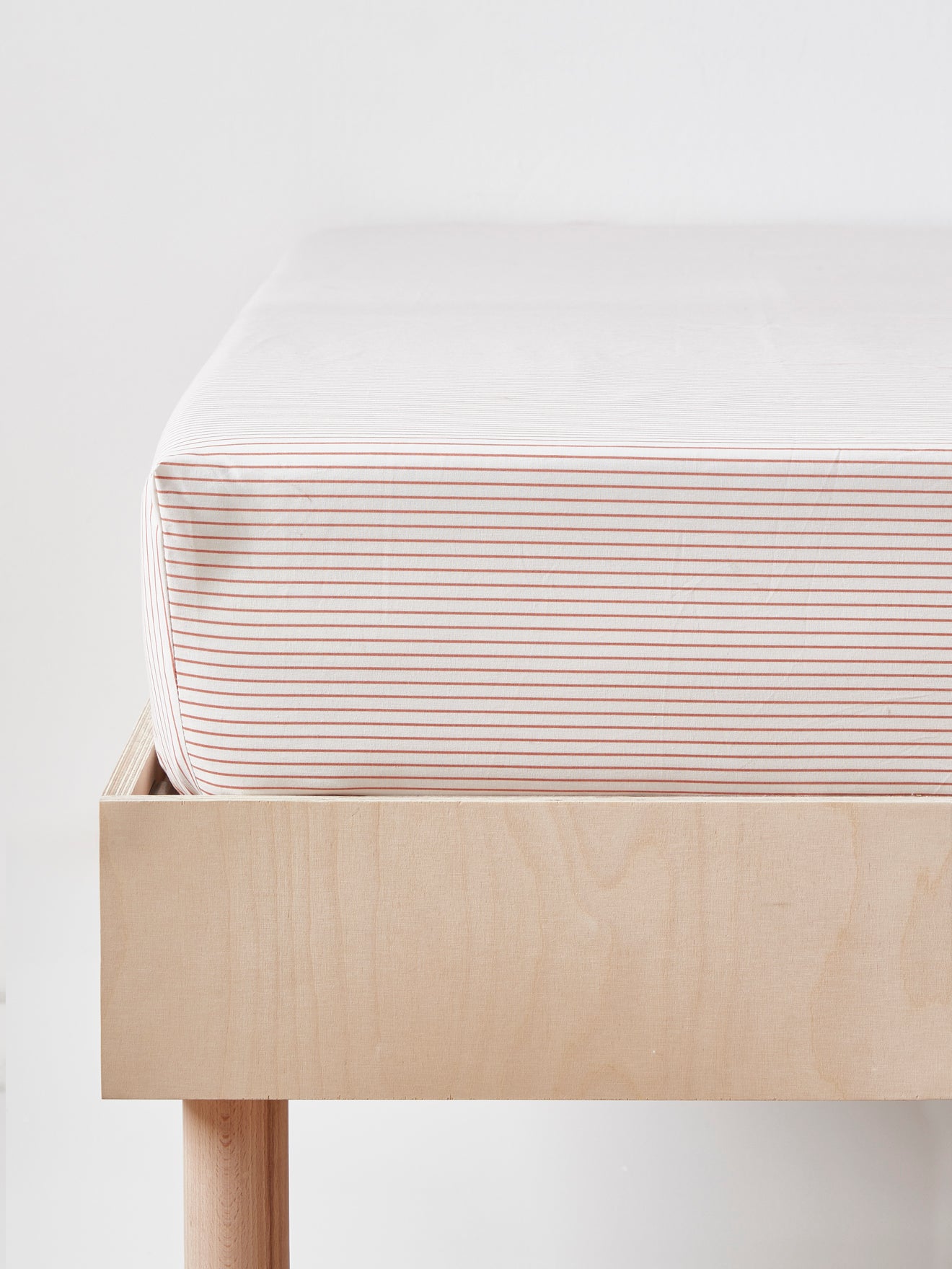 Drap-housse rayé "Esprit petit Jouy"