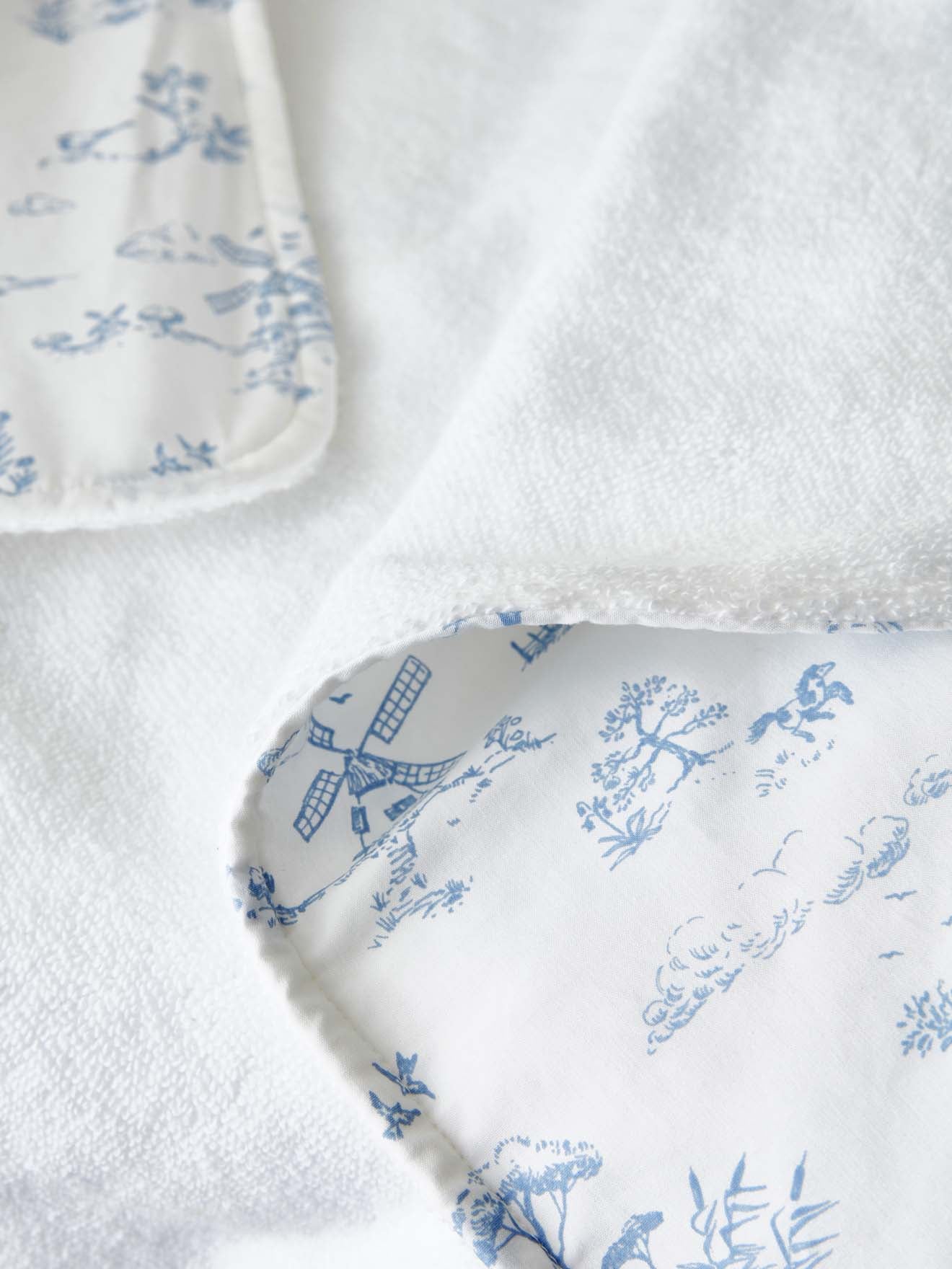 Badecape aus Bio-Baumwolle und Schwamm