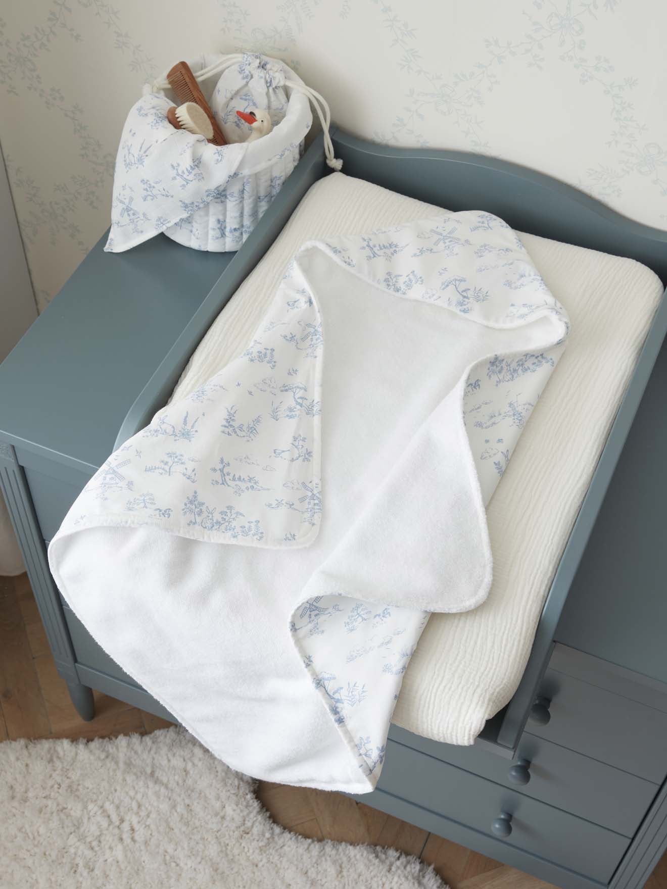 Badecape aus Bio-Baumwolle und Schwamm