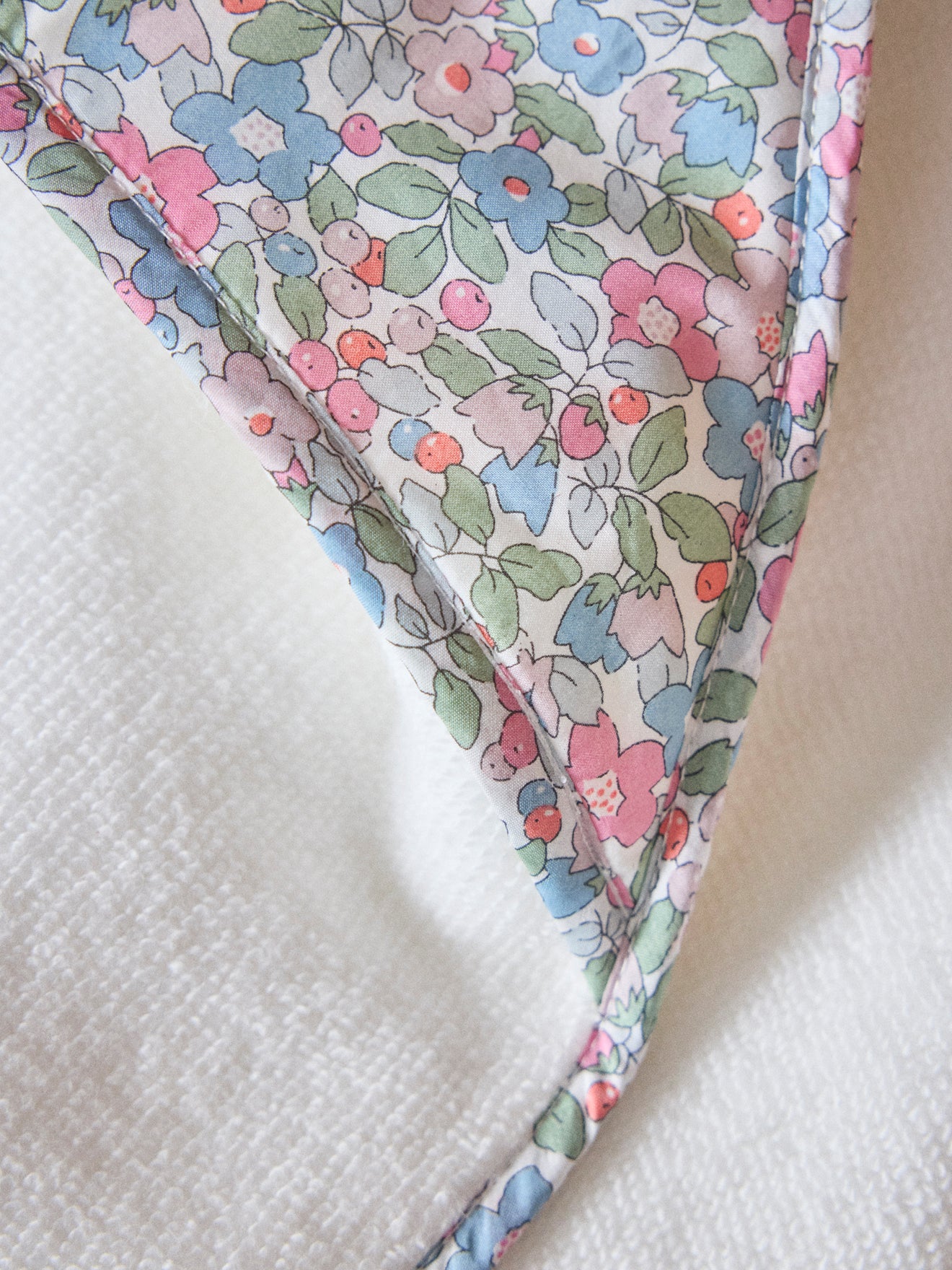 Baby Bade-Cape aus Liberty-Stoff