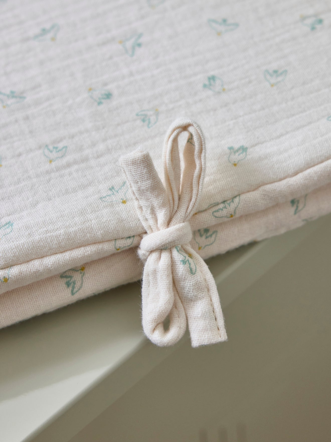 Hülle für Gesundheitsbuch aus Gaze