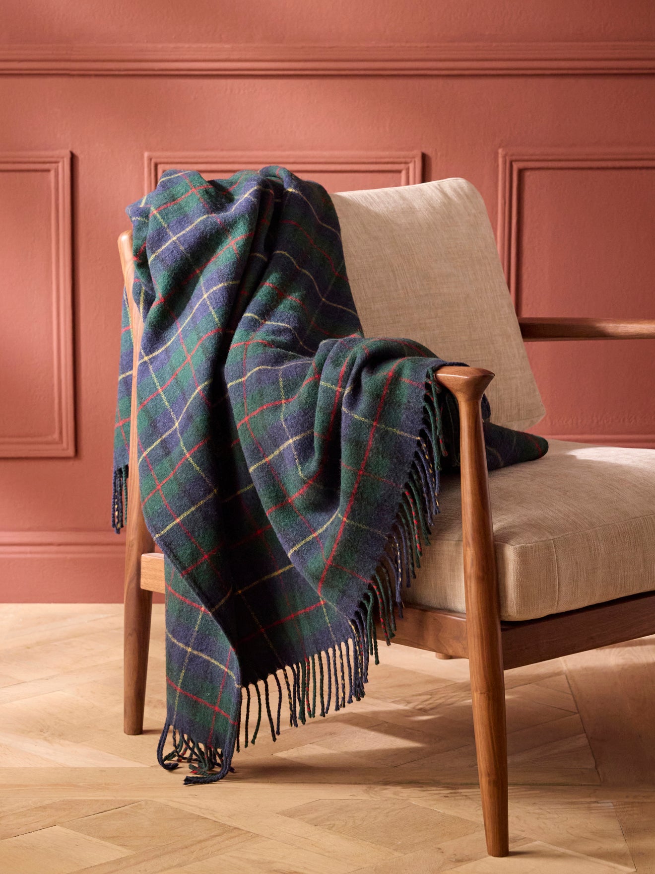 XL-Plaid im schottischen Stil - hauptsächlich aus Wolle