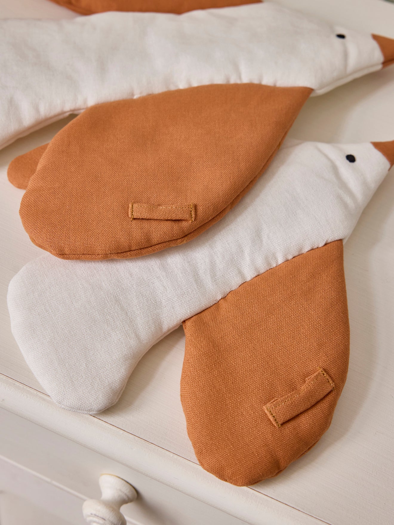 Vogel-Wanddekoration aus Tuch im 2er-Set