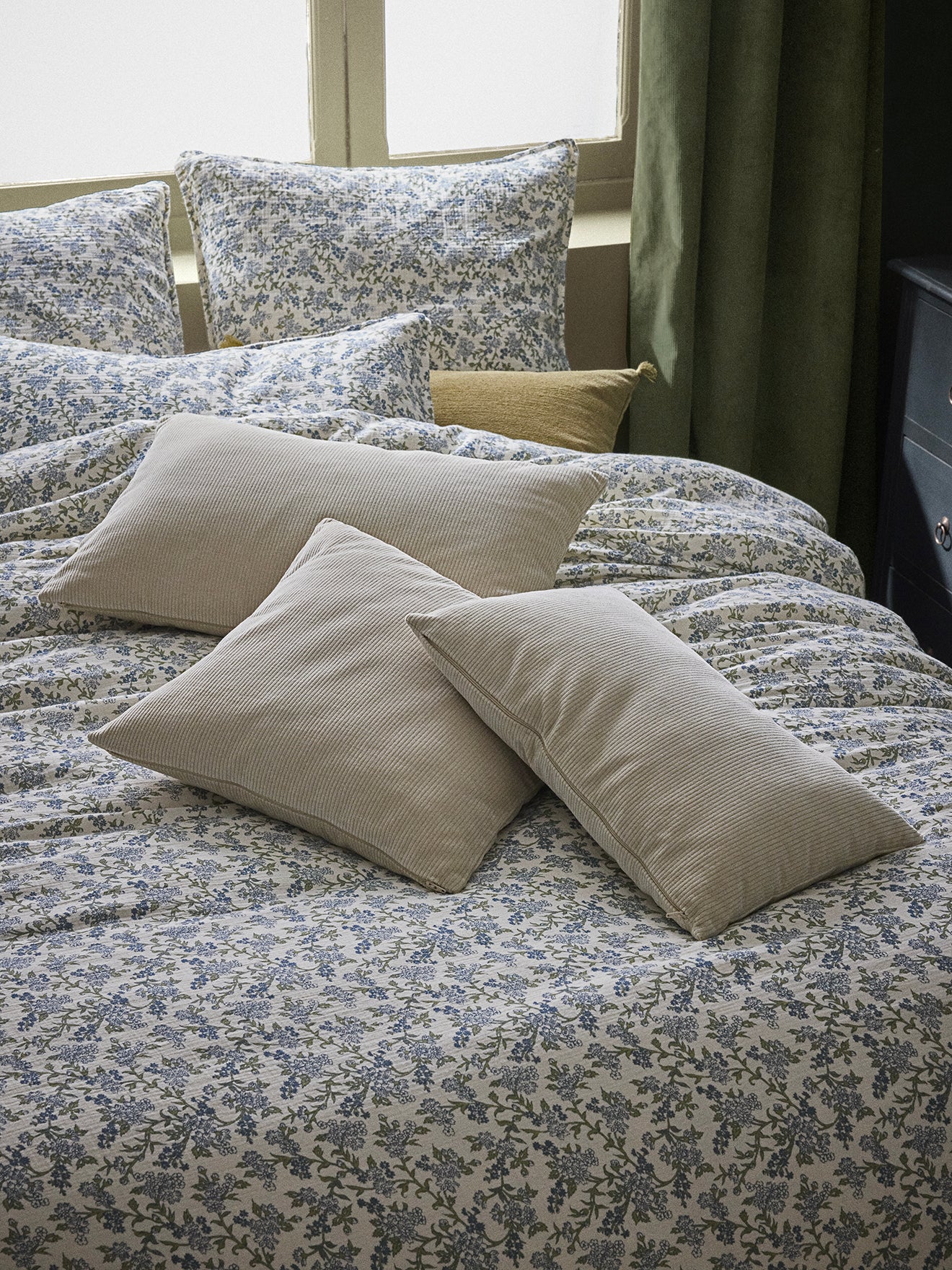 Kissenhülle aus Corduroy