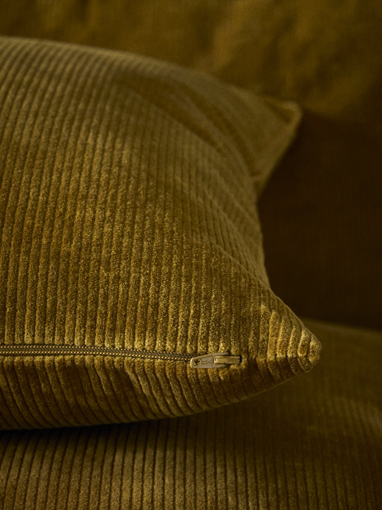 Kissenhülle aus Corduroy