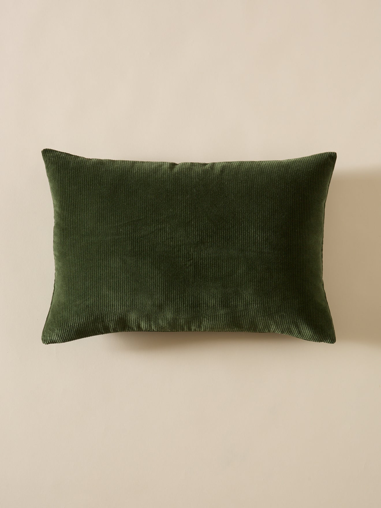 Housse de coussin en velours côtelé